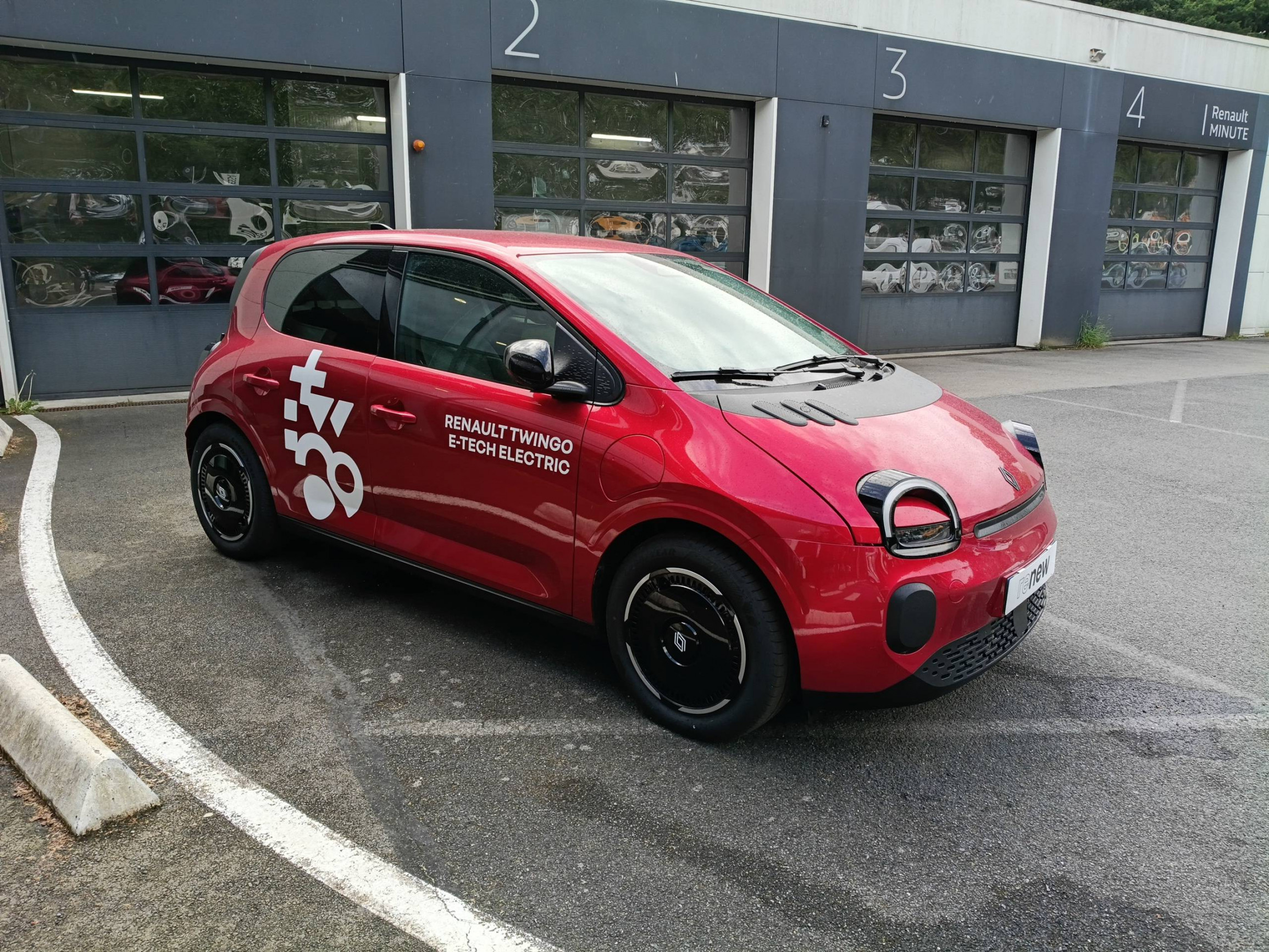 Vente en ligne Renault Twingo Electrique  80 ch autonomie urbaine au prix de 21 490 €