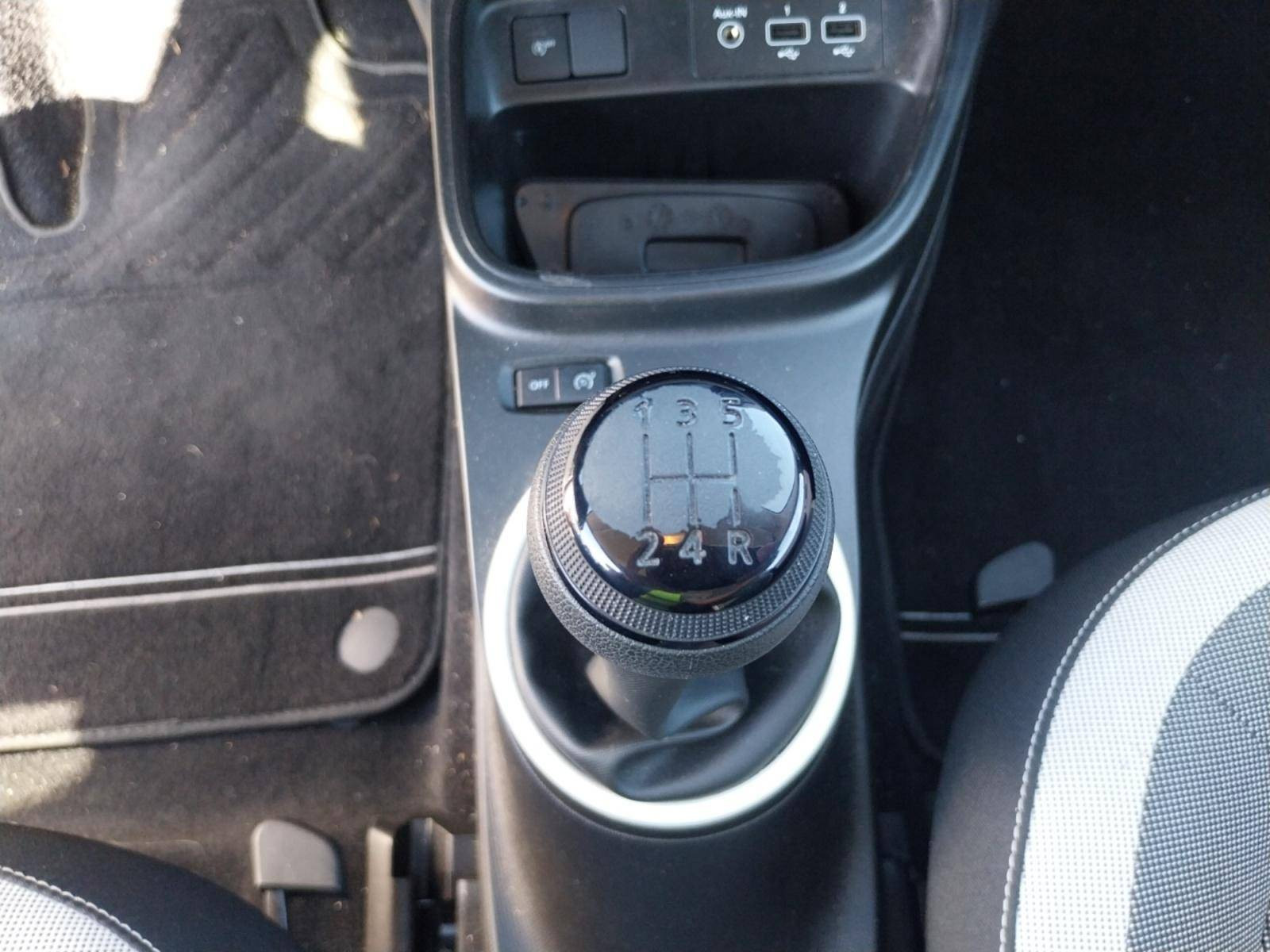 Vente en ligne Renault Twingo 3  SCe 65 au prix de 11 990 €