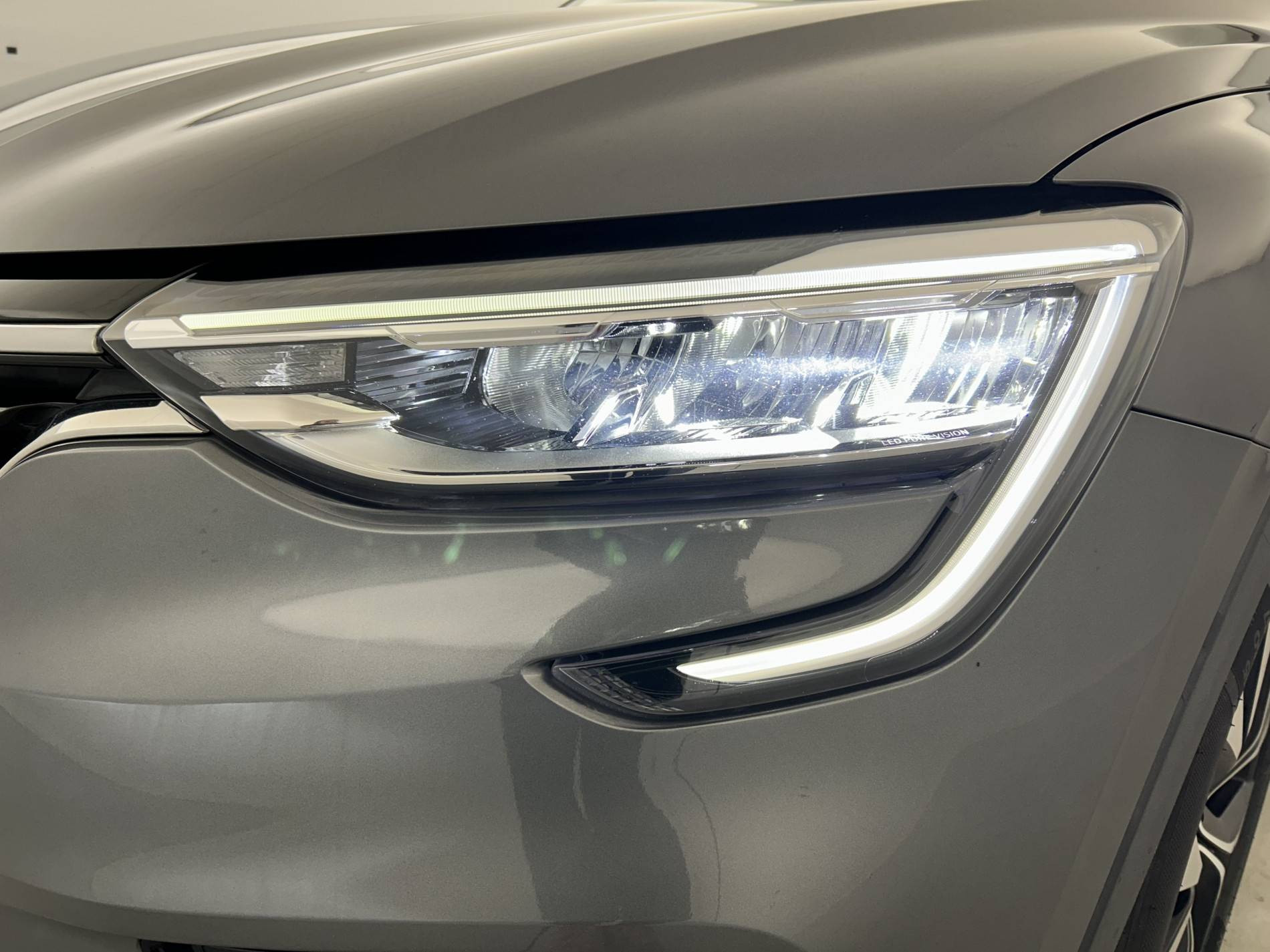 Vente en ligne Renault Arkana  mild hybrid 140 EDC FAP - 22 au prix de 17 490 €