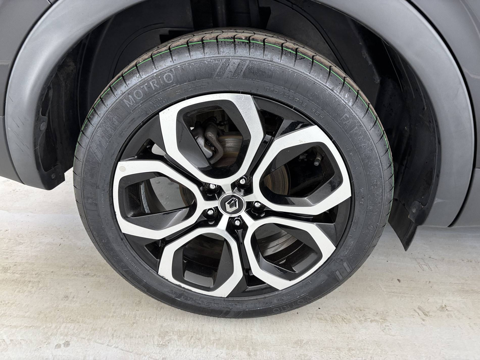 Vente en ligne Renault Arkana  E-Tech hybride 145 - 22 au prix de 20 990 €