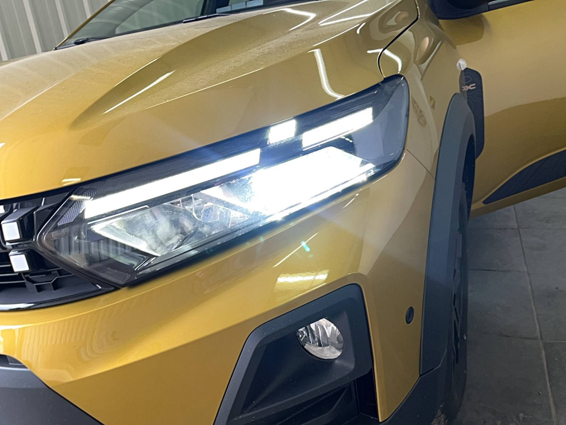 Vente en ligne Dacia Sandero Sandero ECO-G 120 auto au prix de 22 250 €