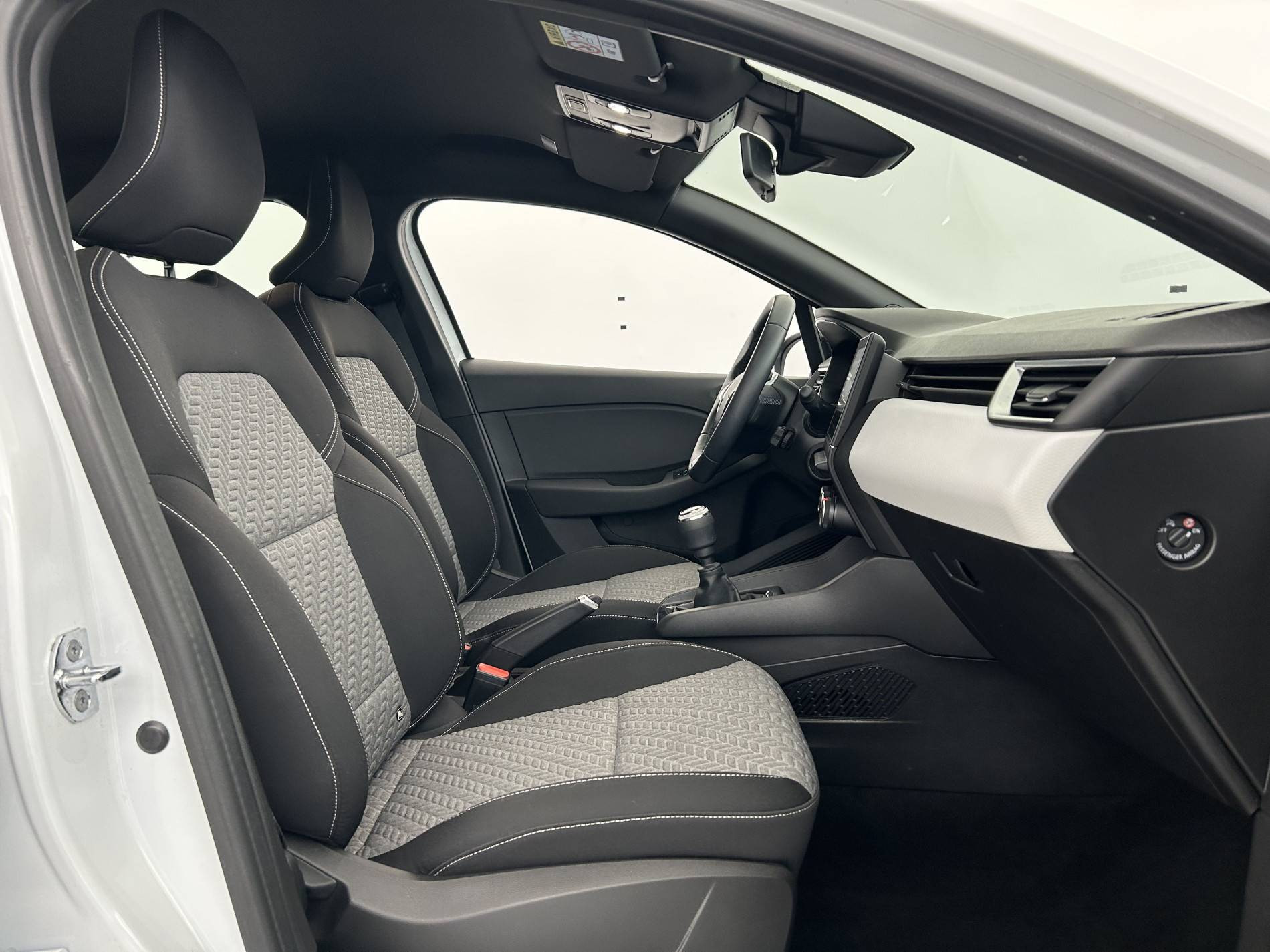 Vente en ligne Renault Clio 5 Clio TCe 90 - 21N au prix de 14 390 €