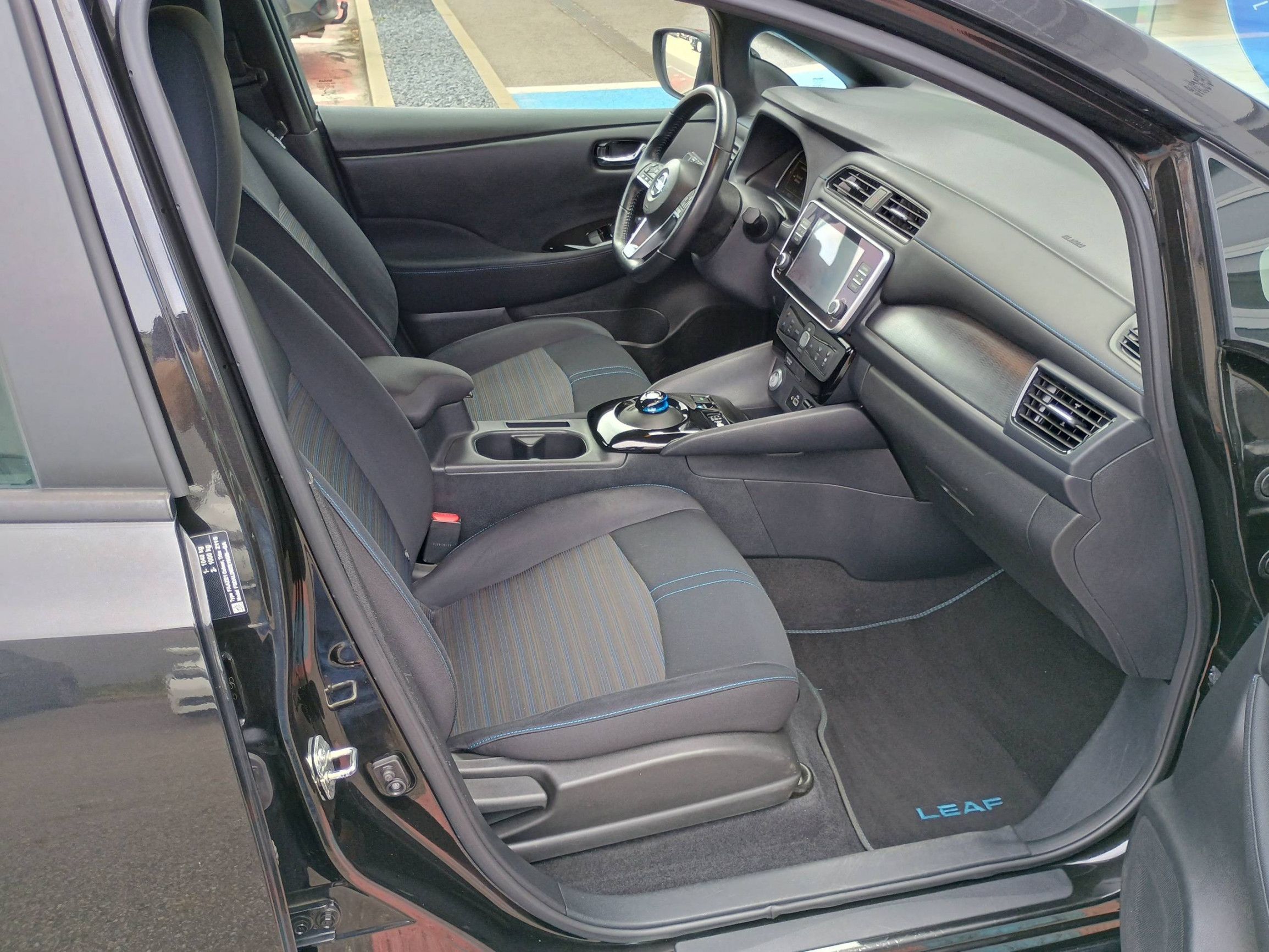 Vente en ligne Nissan Leaf Leaf Electrique 40kWh au prix de 11 990 €