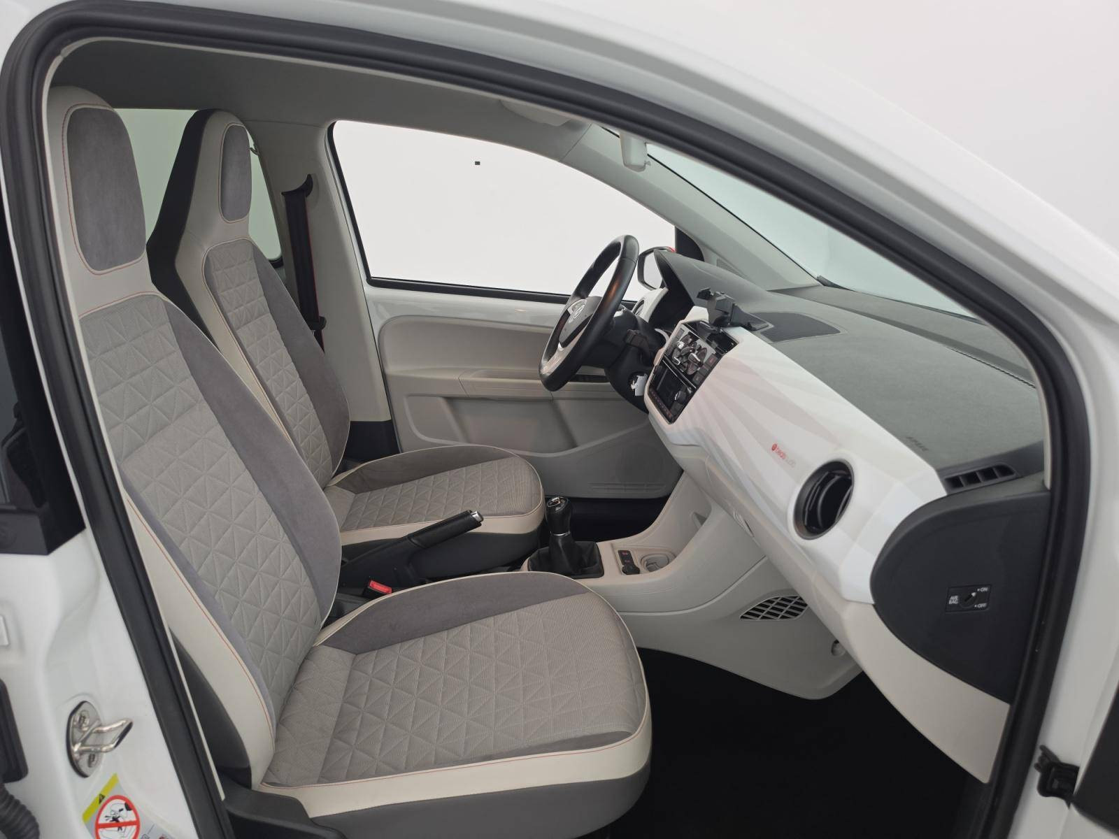 Vente en ligne Volkswagen Up  1.0 75 BlueMotion Technology BVM5 au prix de 9 990 €