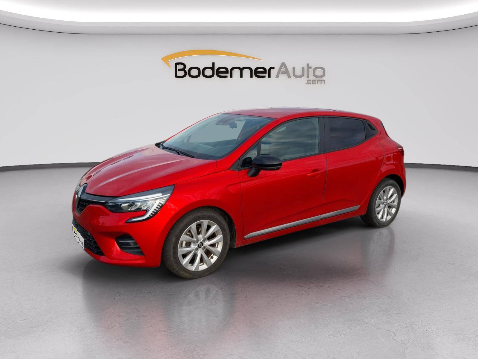 Renault Clio 5 Clio E-Tech full hybrid 145 occasion de 2023 en vente à Loudéac
