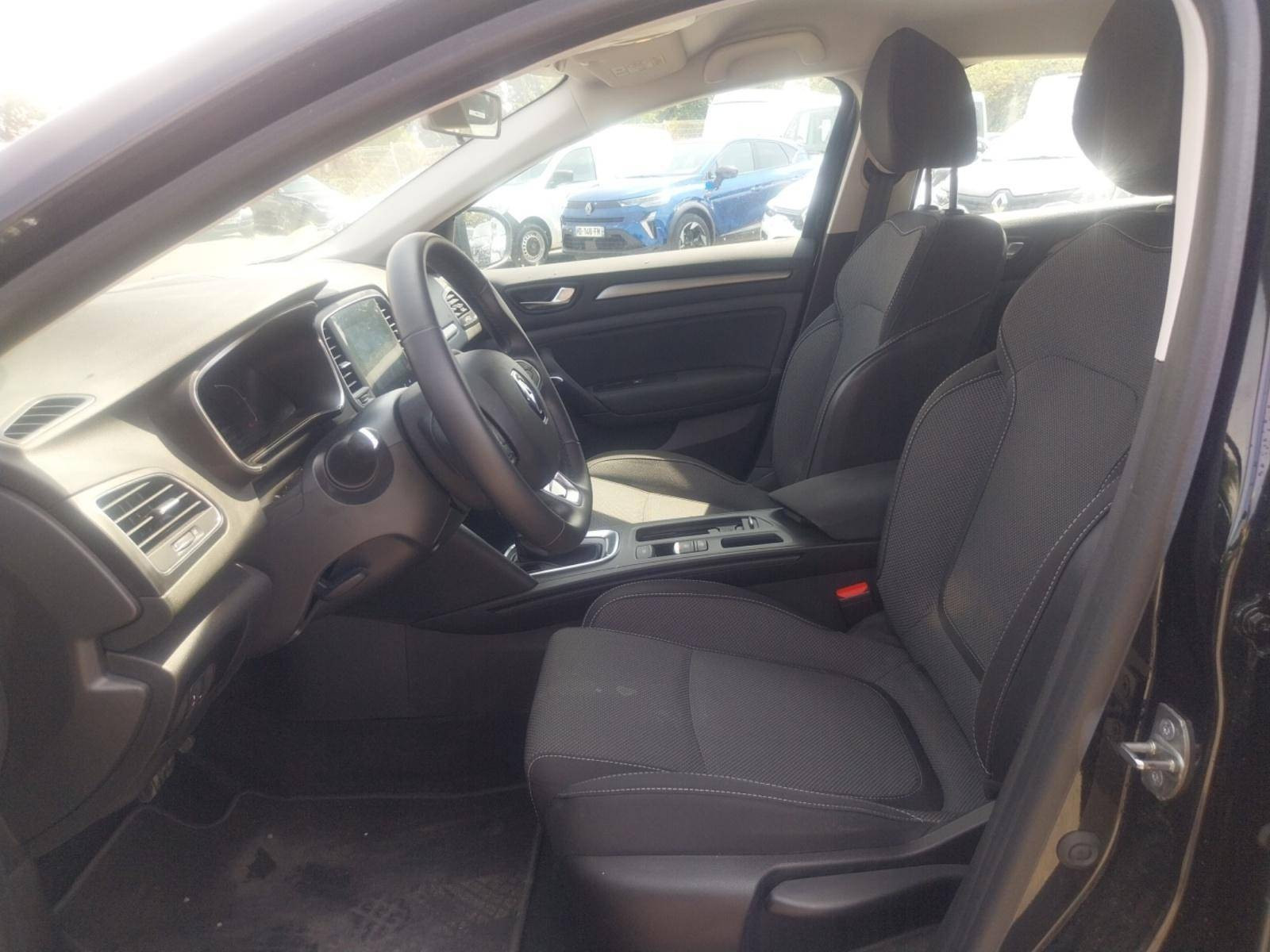 Vente en ligne Renault Megane 4 Estate  Blue dCi 115 EDC au prix de 16 990 €