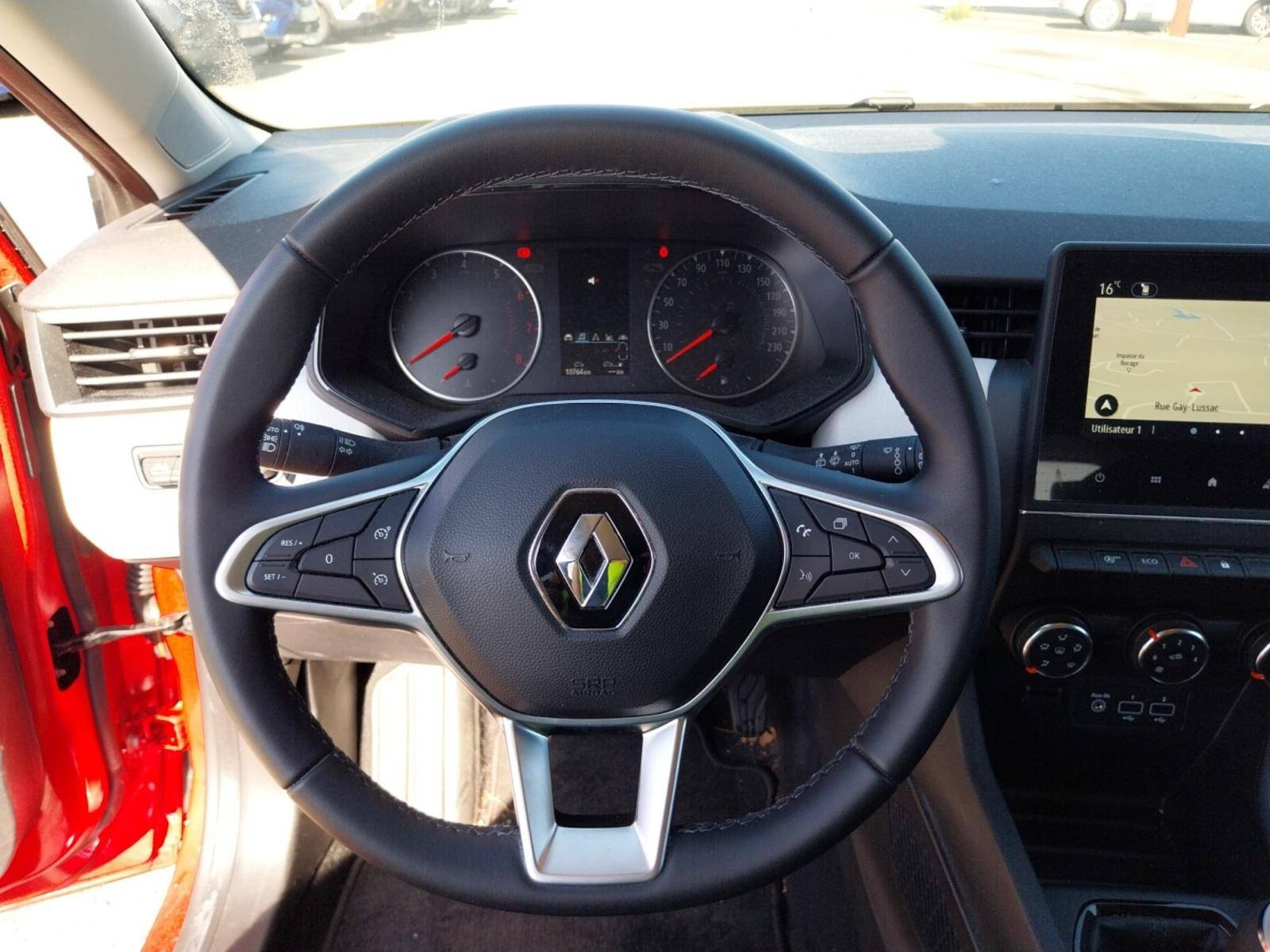 Vente en ligne Renault Clio 5 Clio TCe 90 au prix de 14 890 €