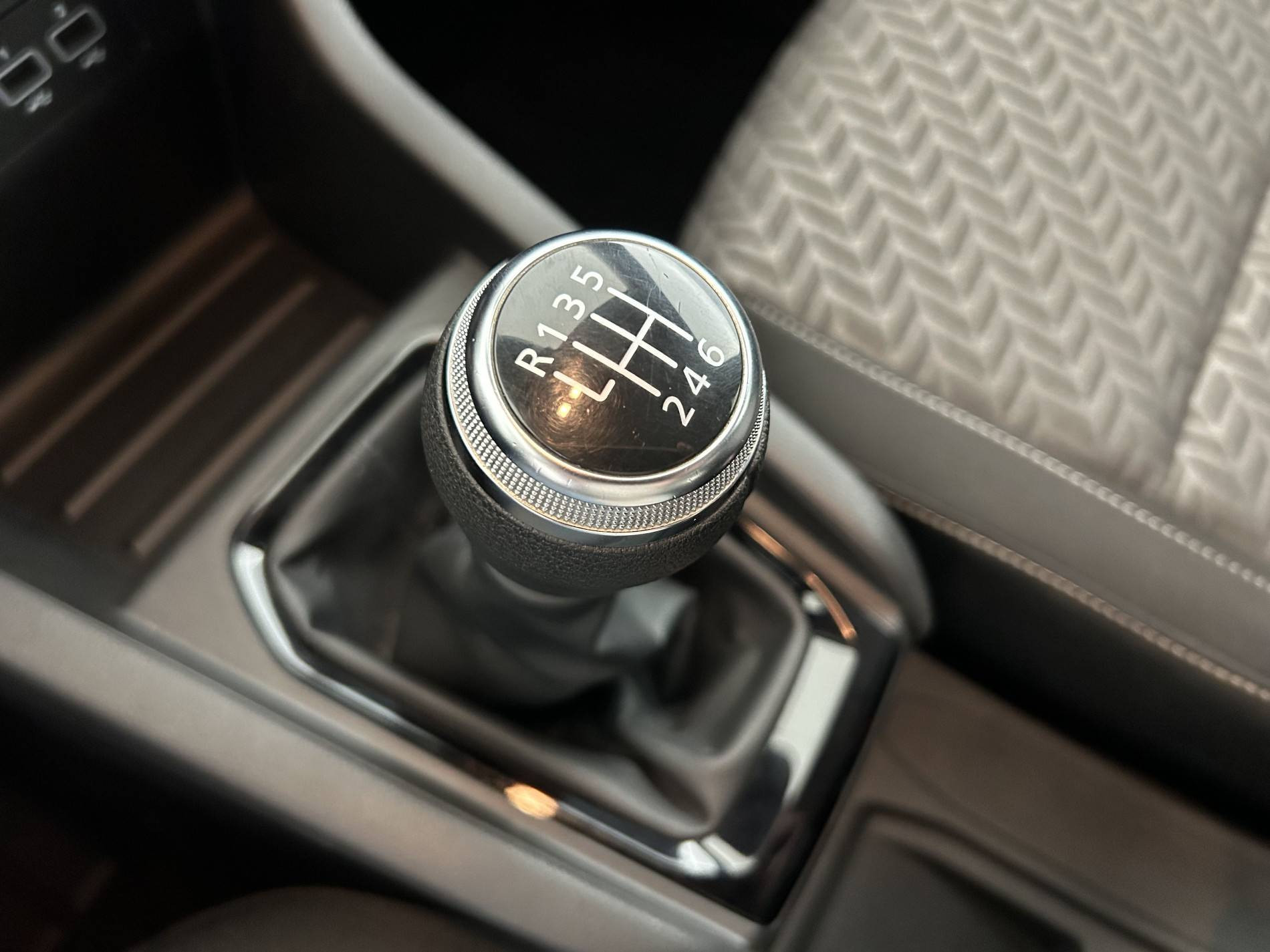 Vente en ligne Renault Clio 5 Clio TCe 100 GPL au prix de 13 690 €