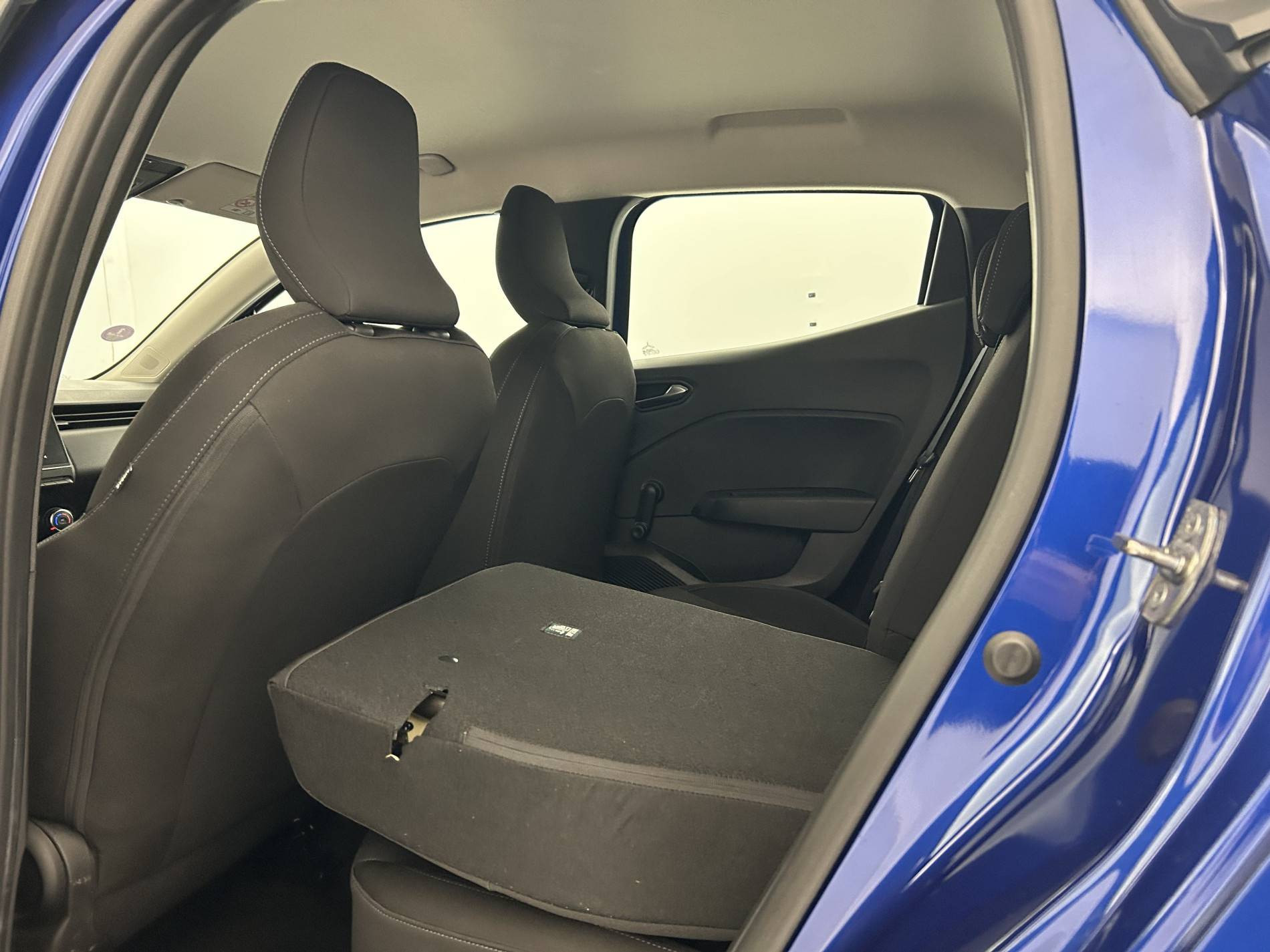 Vente en ligne Renault Clio 5 Clio TCe 90 au prix de 13 690 €