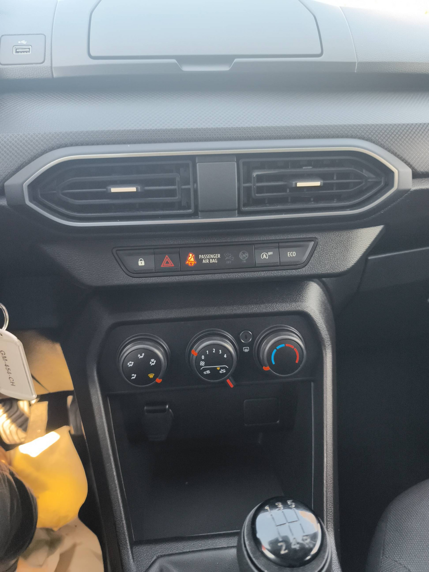 Vente en ligne Dacia Sandero  ECO-G 100 au prix de 12 790 €