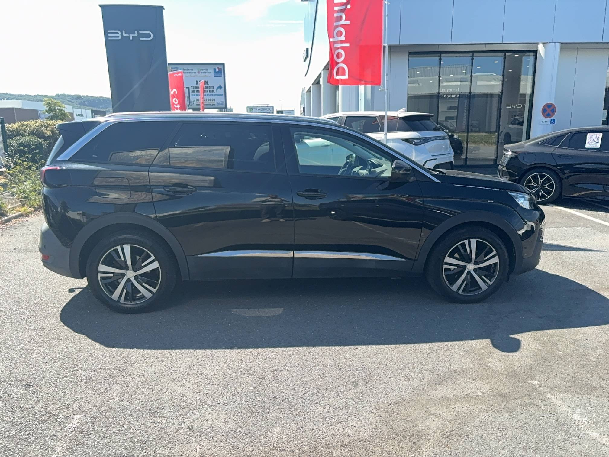 Vente en ligne Peugeot 5008  1.6 BlueHDi 120ch S&S EAT6 7 Places au prix de 14 990 €