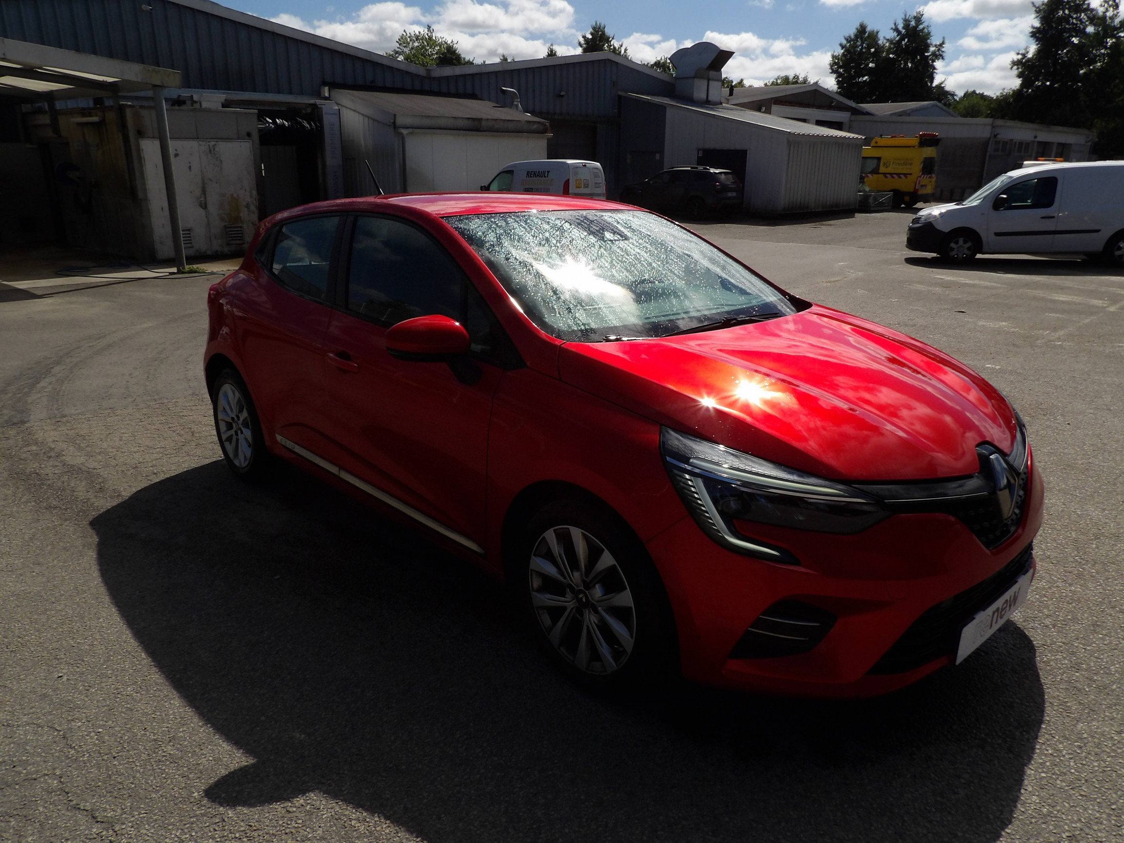Vente en ligne Renault Clio 5 Clio TCe 100 GPL au prix de 11 490 €