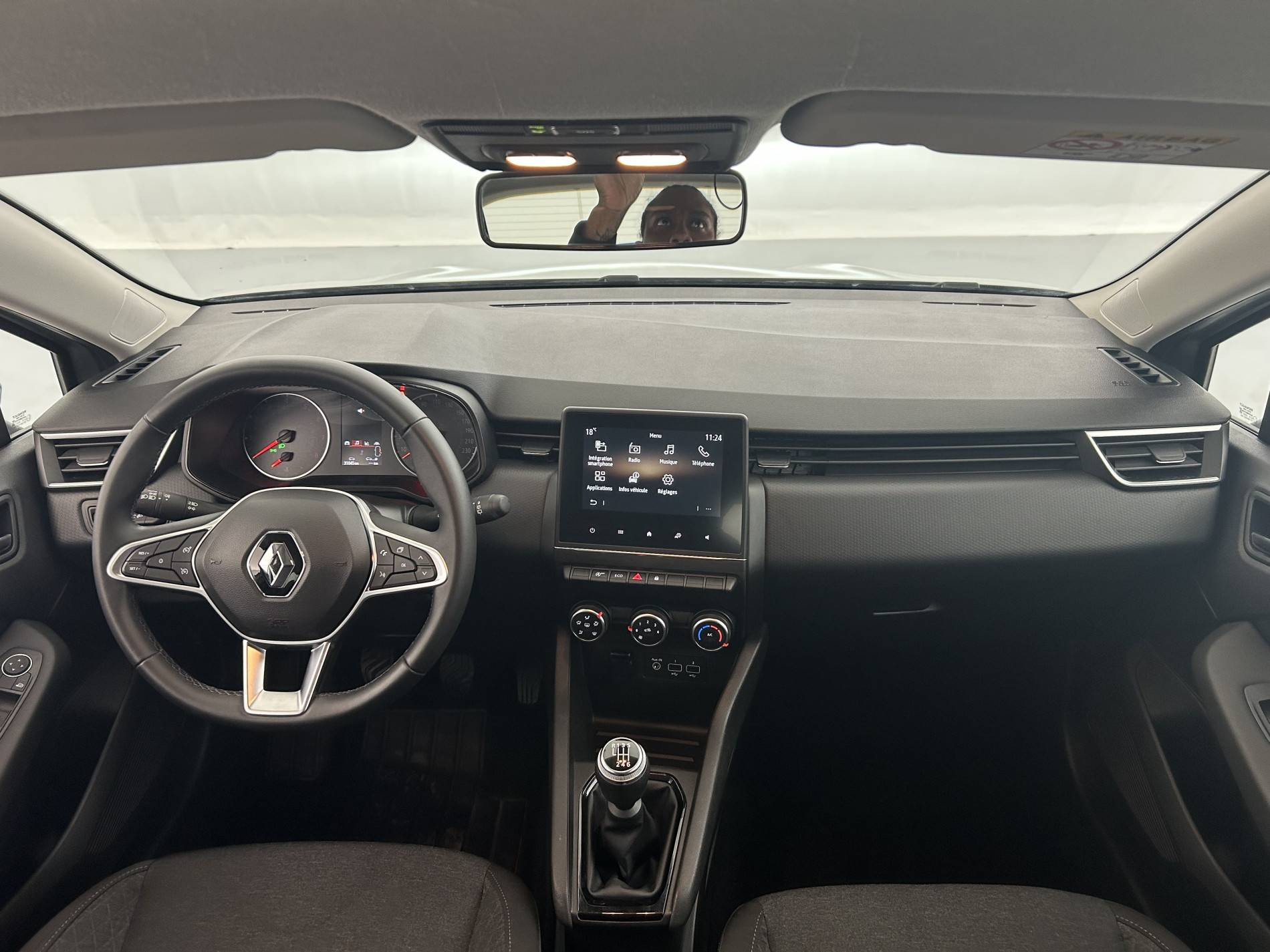 Vente en ligne Renault Clio 5 Clio TCe 90 au prix de 13 290 €