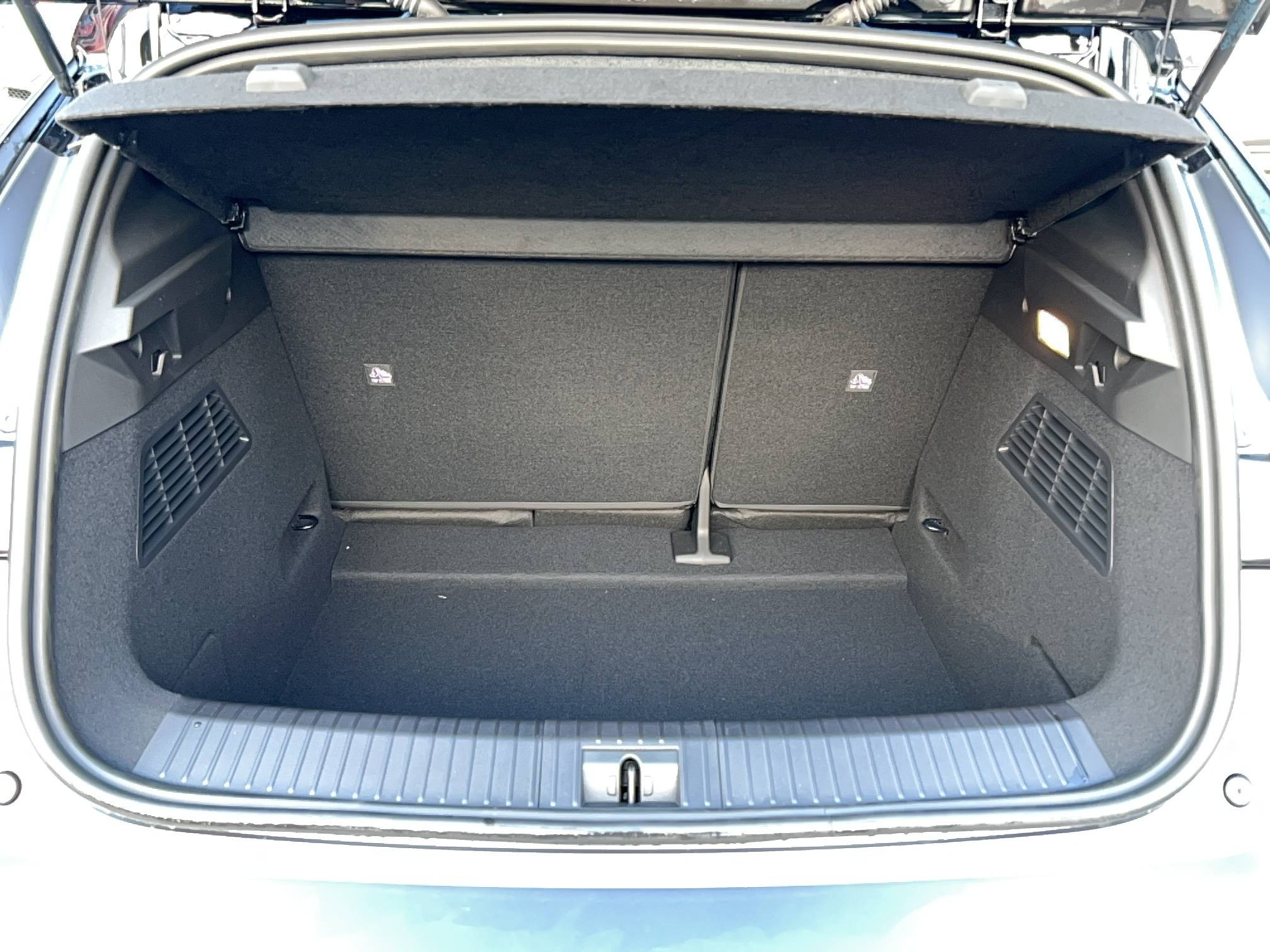 Vente en ligne Renault Megane E-Tech  220 ch autonomie confort au prix de 42 990 €