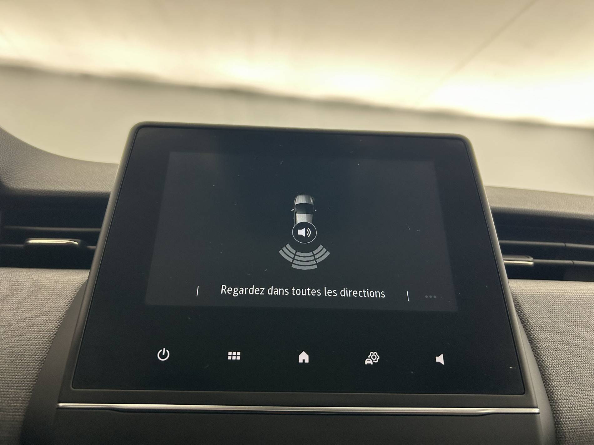 Vente en ligne Renault Clio 5 Clio E-Tech full hybrid 145 ch GSR2 au prix de 19 990 €