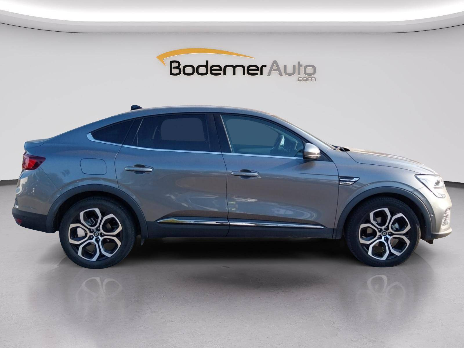 Vente en ligne Renault Arkana  E-Tech hybride 145 - 22 au prix de 20 990 €