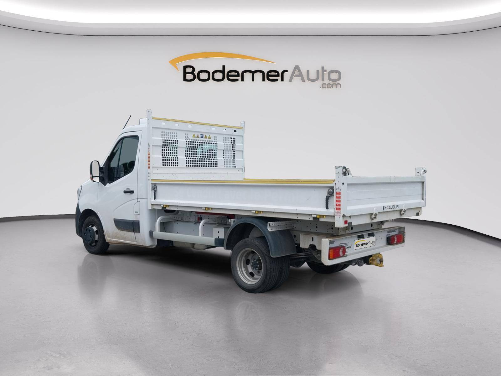 Vente en ligne Renault Master 3 Châssis Cabine MASTER CC PROP RJ3500 L2 PAFC BLUE DCI 130 EURO VI au prix de 29 990 €
