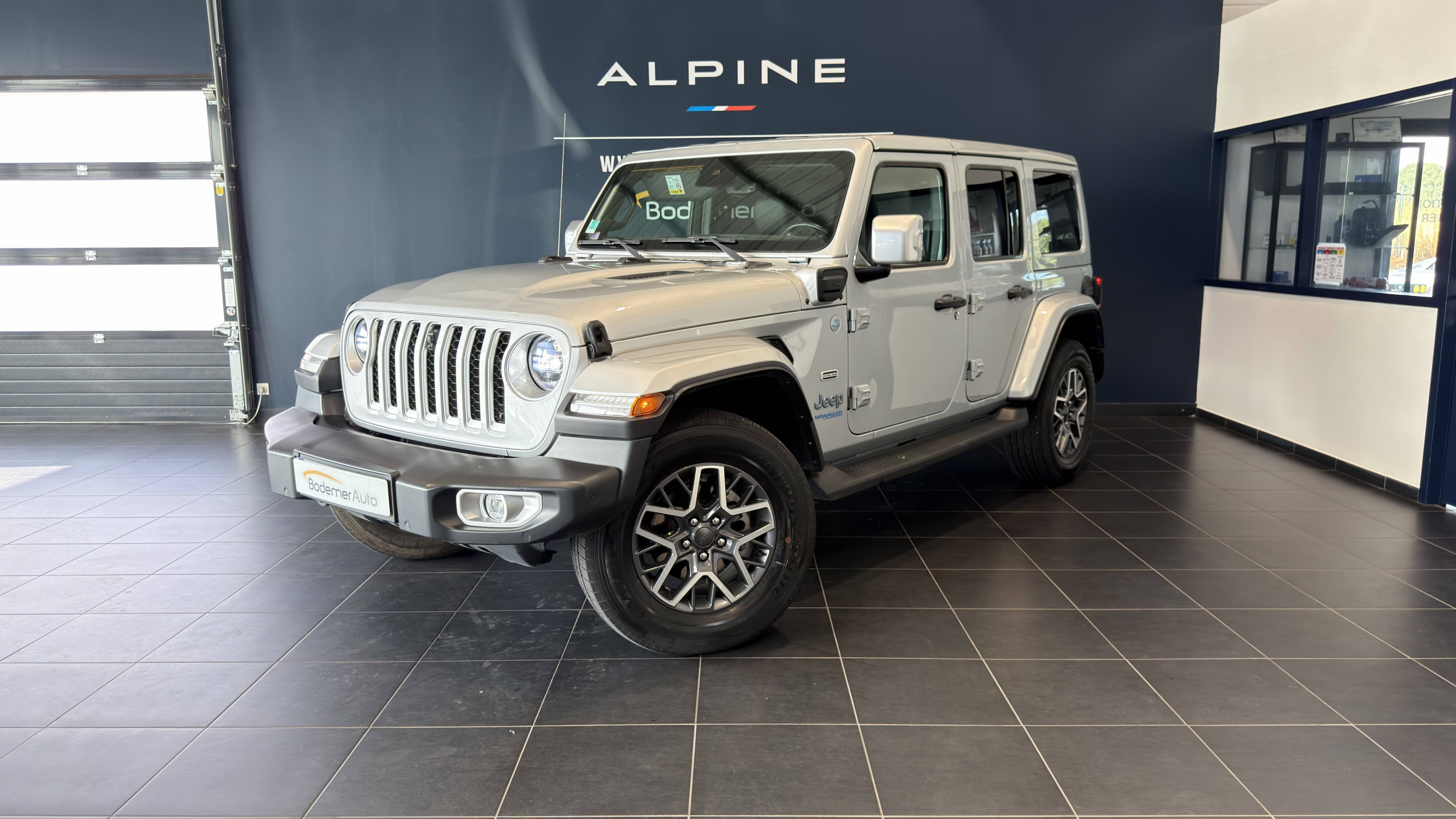 Jeep Wrangler  Unlimited 4xe 2.0 l T 380 ch PHEV 4x4 BVA8 occasion de 2022 en vente à Rennes