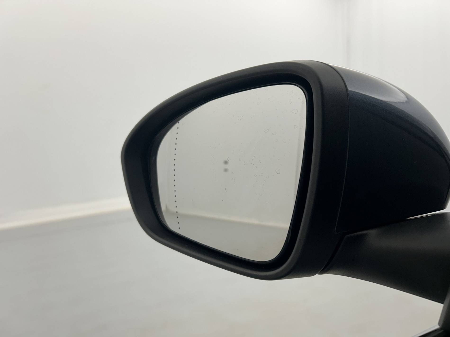 Vente en ligne Renault Megane 4 Estate  TCe 140 au prix de 15 490 €