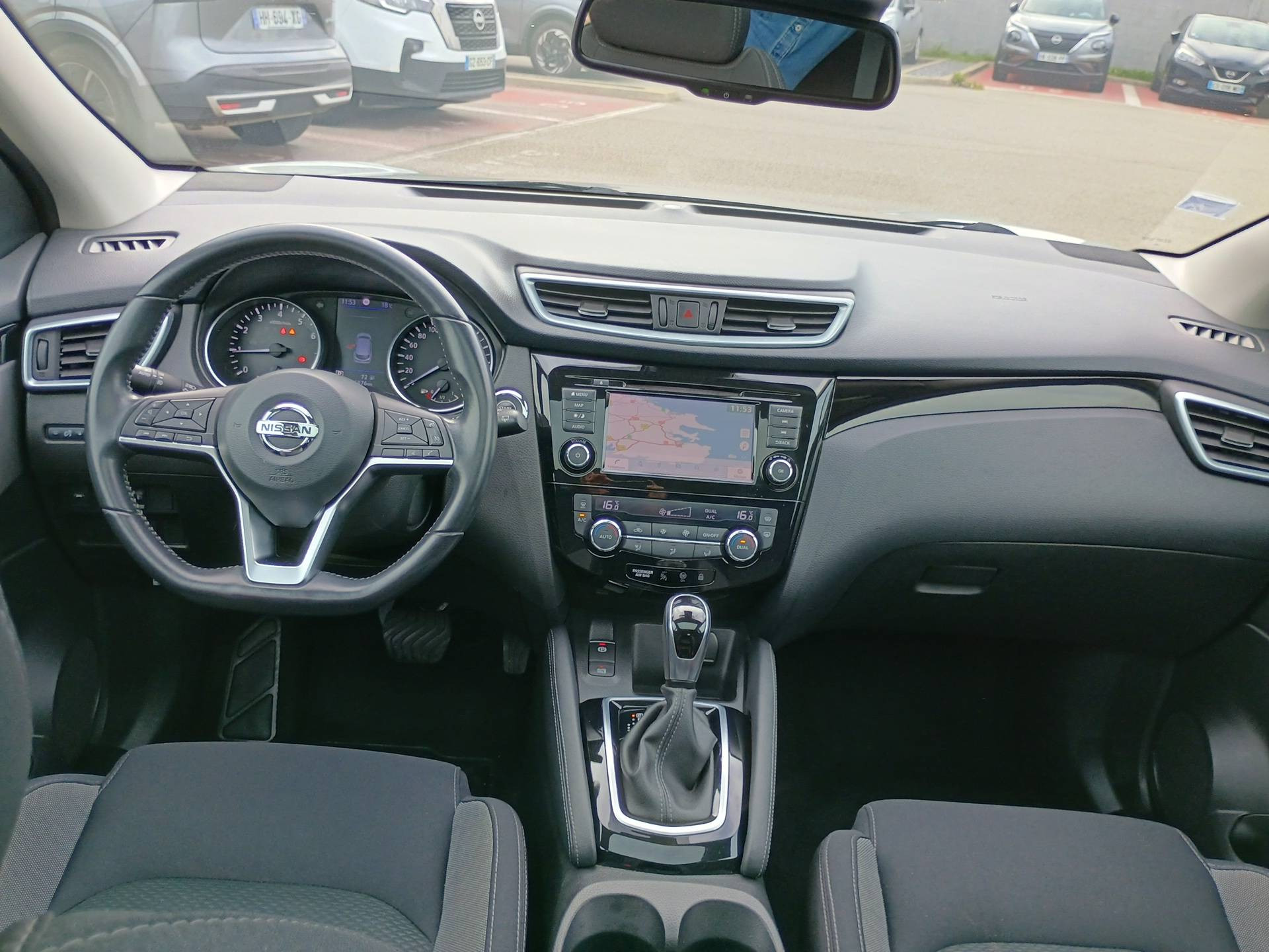 Vente en ligne Nissan Qashqai Qashqai 1.3 DIG-T 160 DCT au prix de 17 990 €
