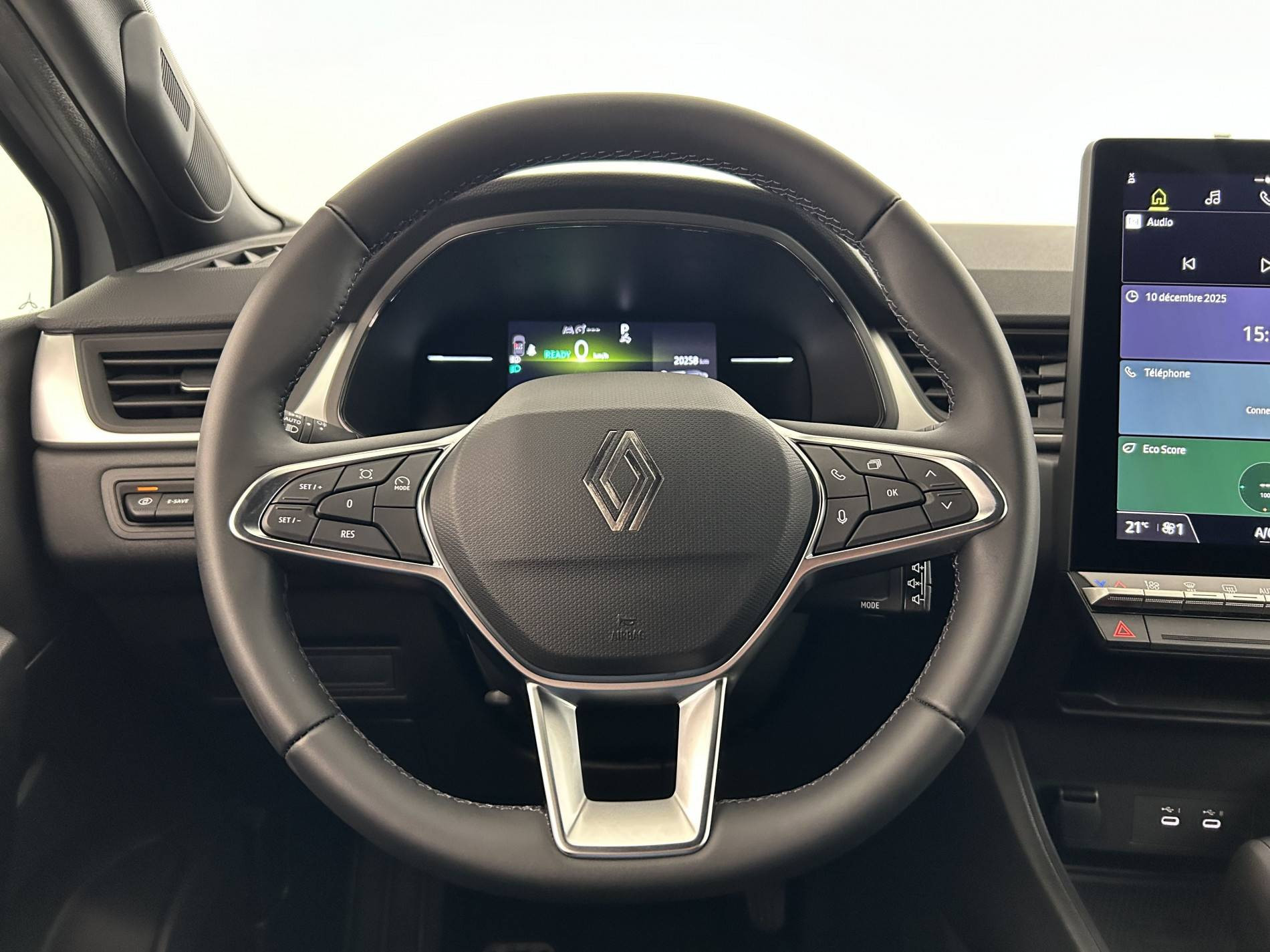 Vente en ligne Renault Symbioz  E-Tech full hybrid 145 au prix de 25 890 €