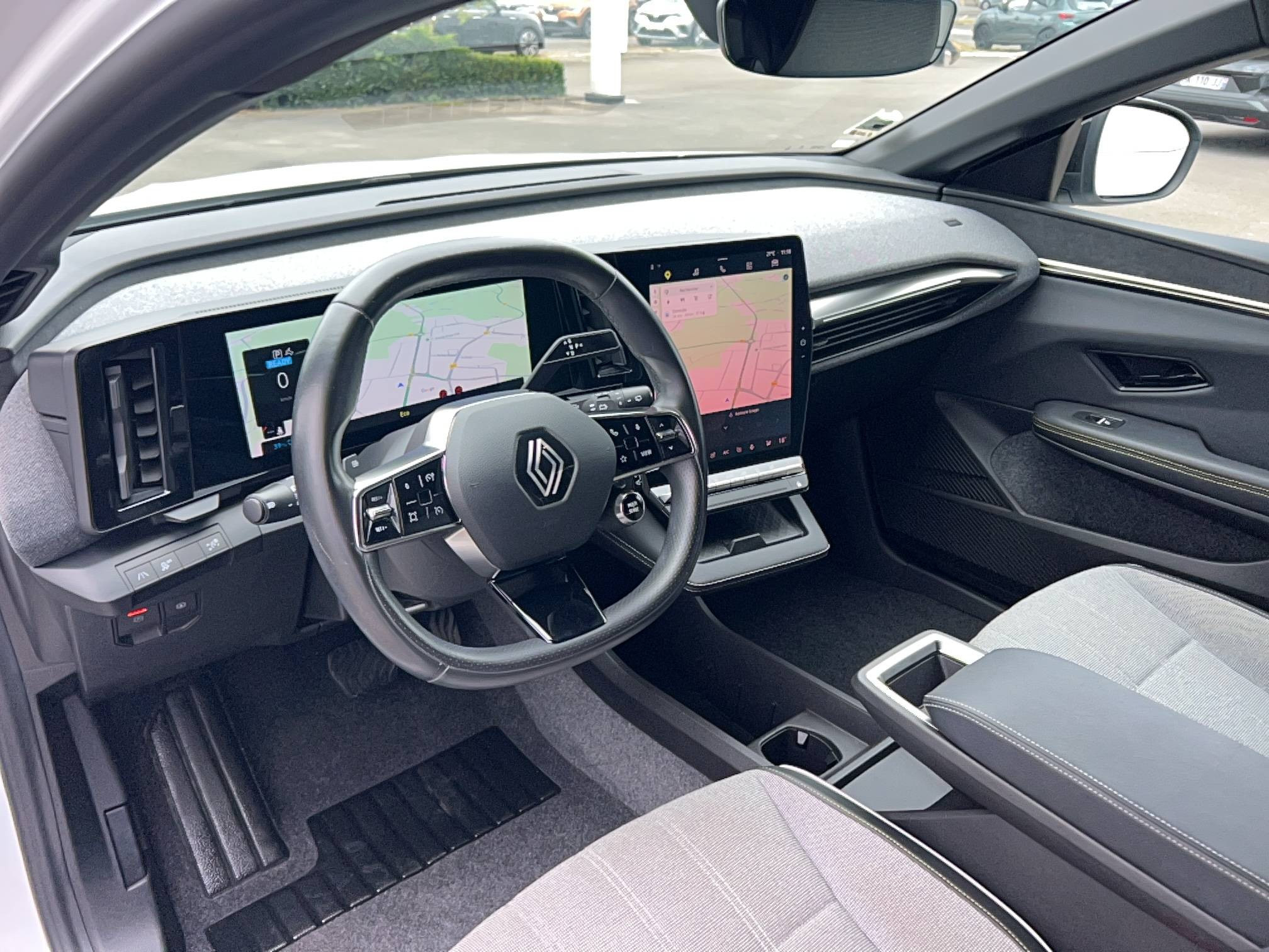 Vente en ligne Renault Megane E-Tech  EV60 220 ch super charge au prix de 23 990 €