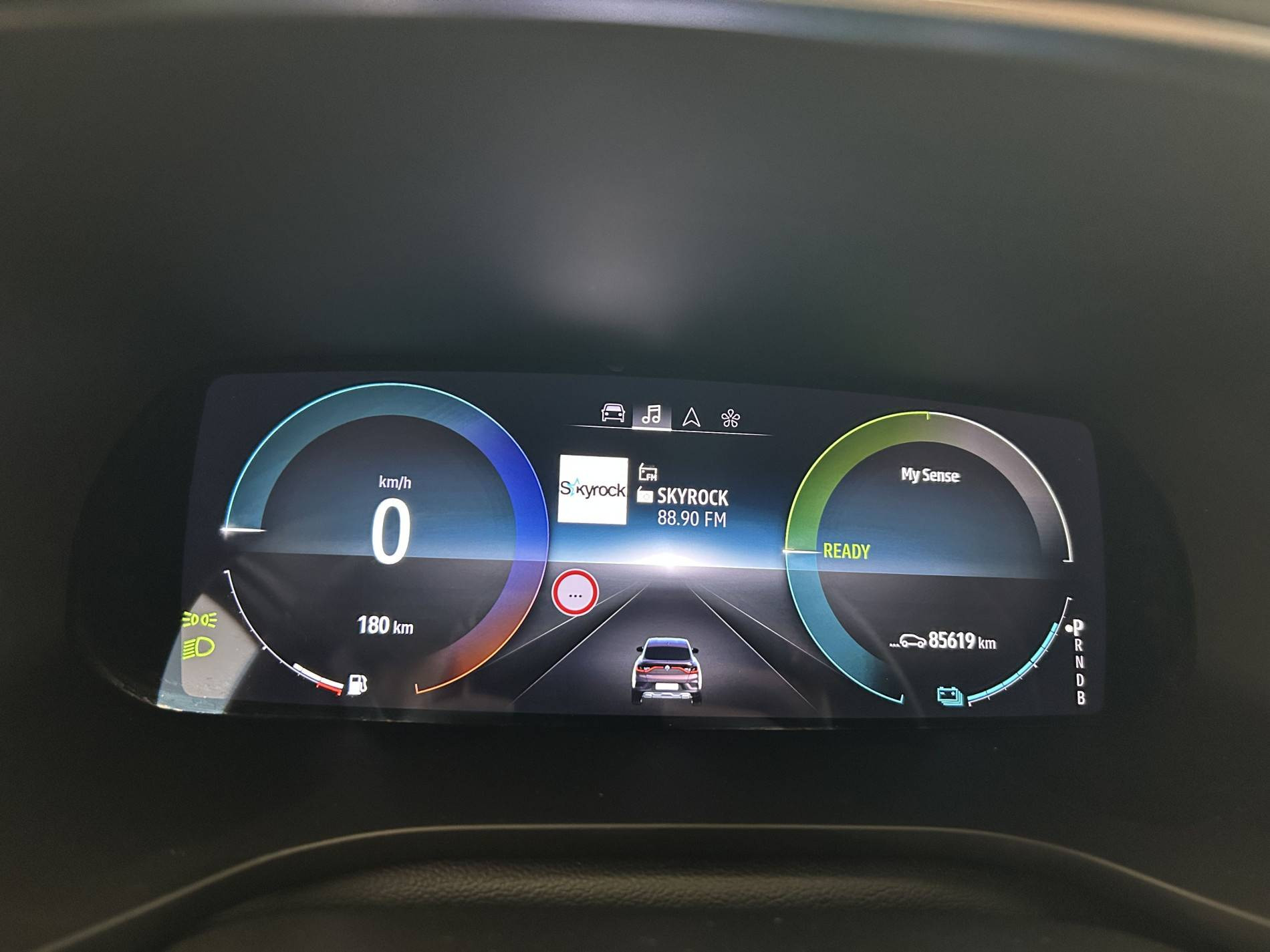 Vente en ligne Renault Arkana  E-Tech 145 - 21B au prix de 16 890 €