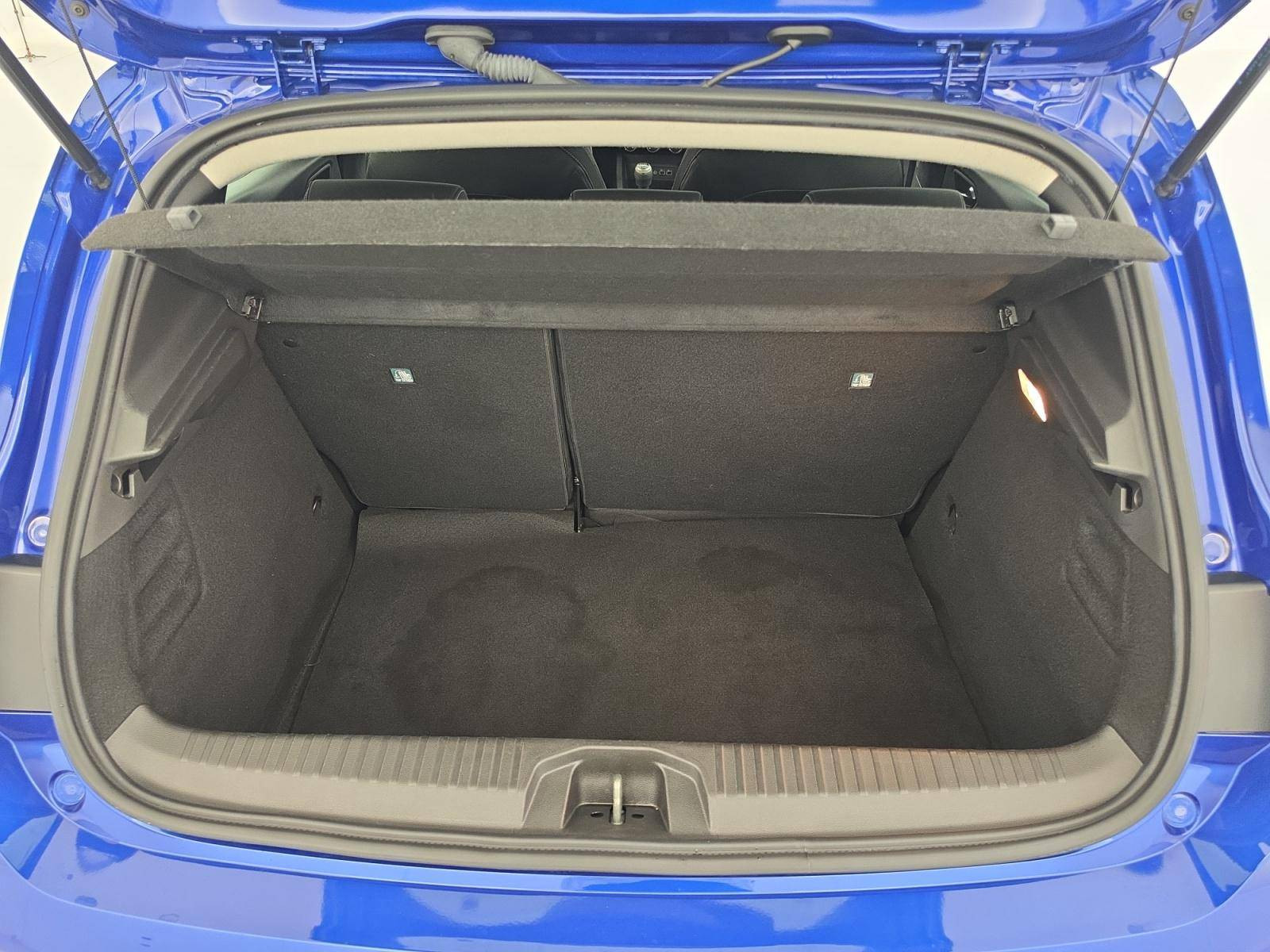 Vente en ligne Renault Clio 5 Clio Blue dCi 100 ch GSR2 au prix de 18 490 €
