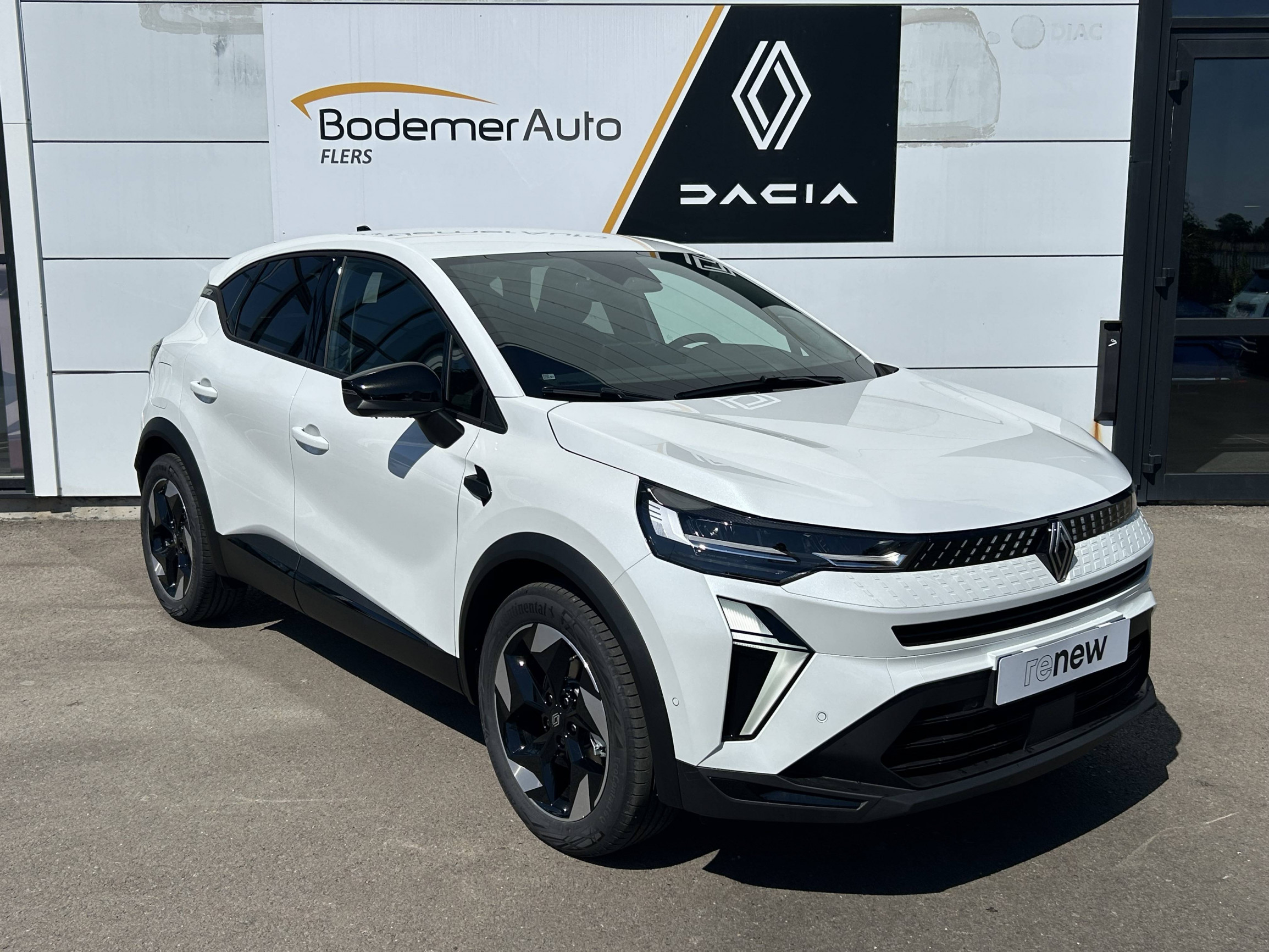 Vente en ligne Renault Captur  E-Tech full hybrid 160 ch au prix de 29 890 €