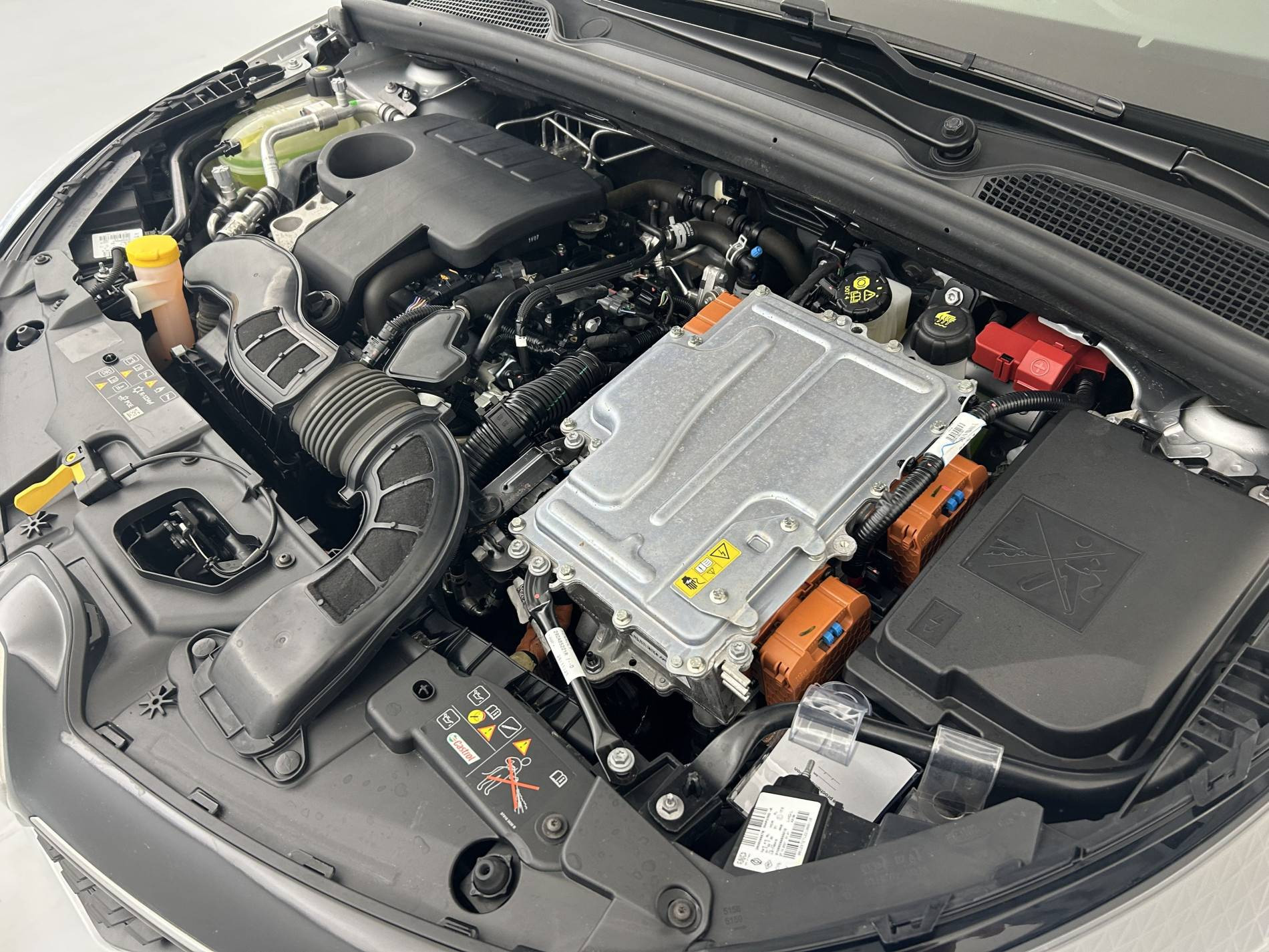 Vente en ligne Renault Clio 5 Clio E-Tech 140 - 21N au prix de 14 490 €