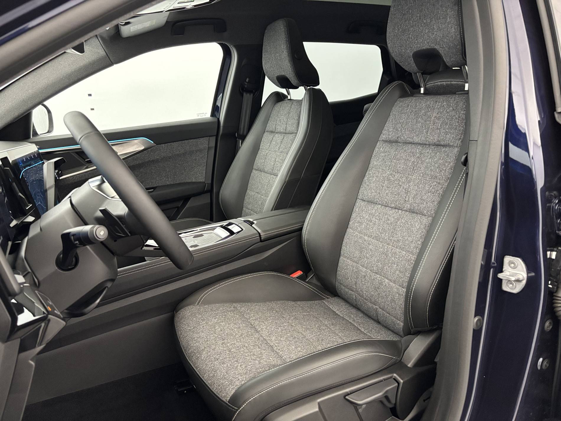 Vente en ligne Renault Espace Espace E-Tech full hybrid 200 GSR2 au prix de 36 121 €