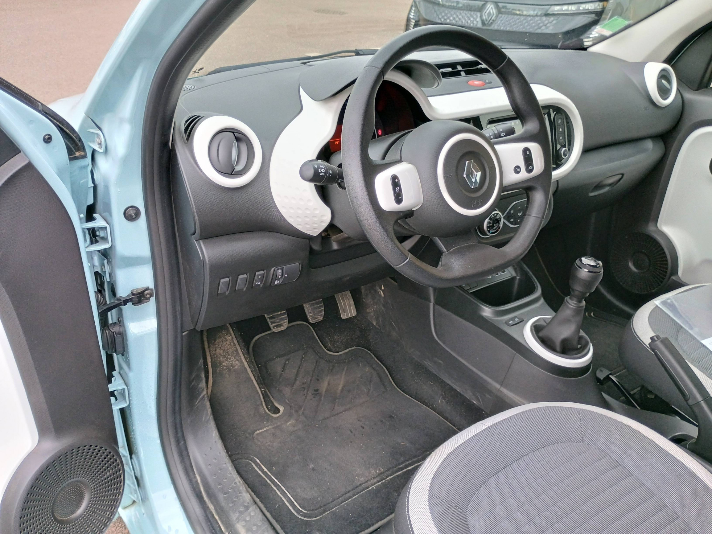 Vente en ligne Renault Twingo 3  SCe 65 au prix de 11 991 €