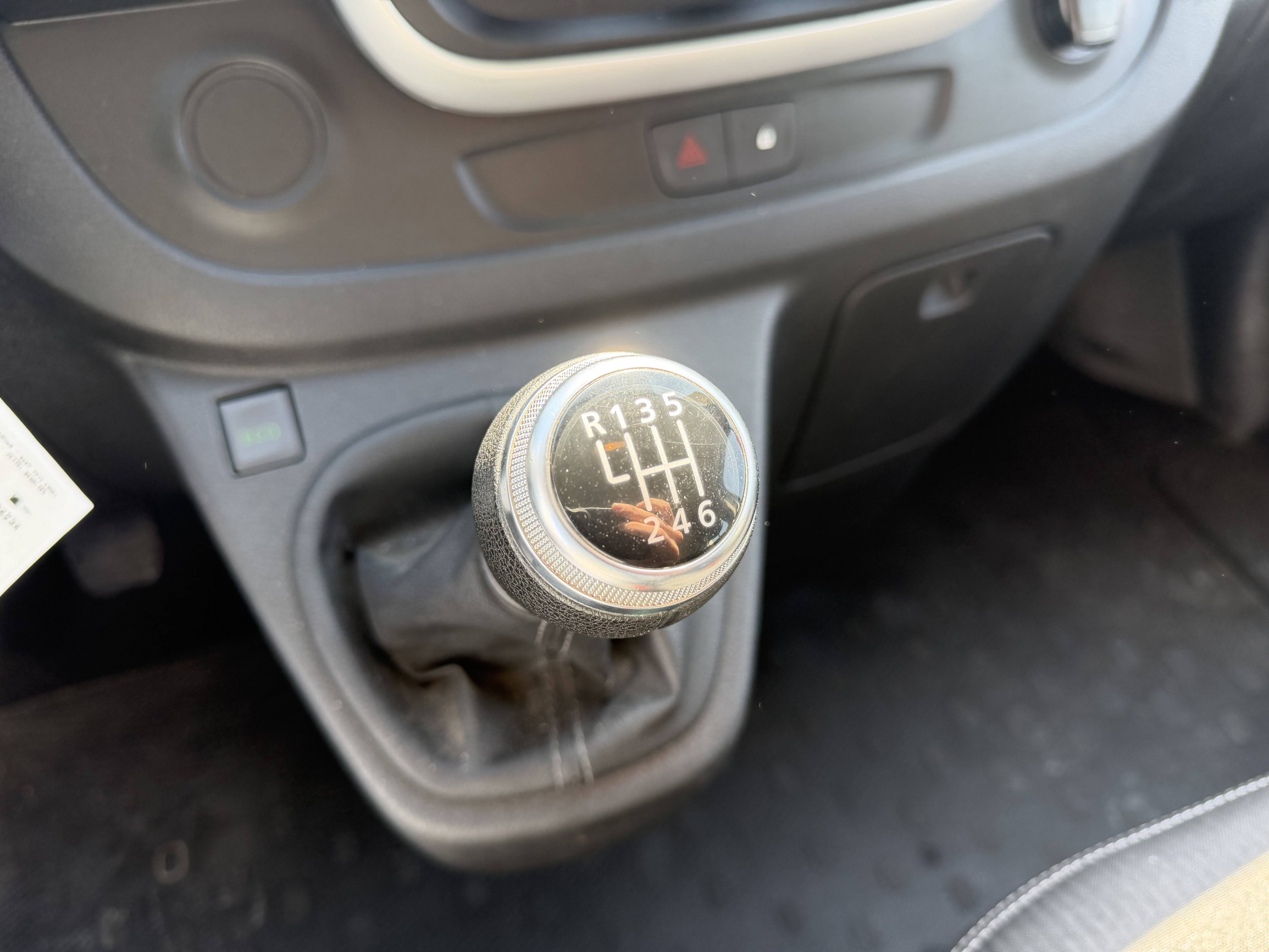 Vente en ligne Renault Trafic Cabine Approfondie TRAFIC CA L2H1 1200 KG DCI 120 au prix de 23 490 €