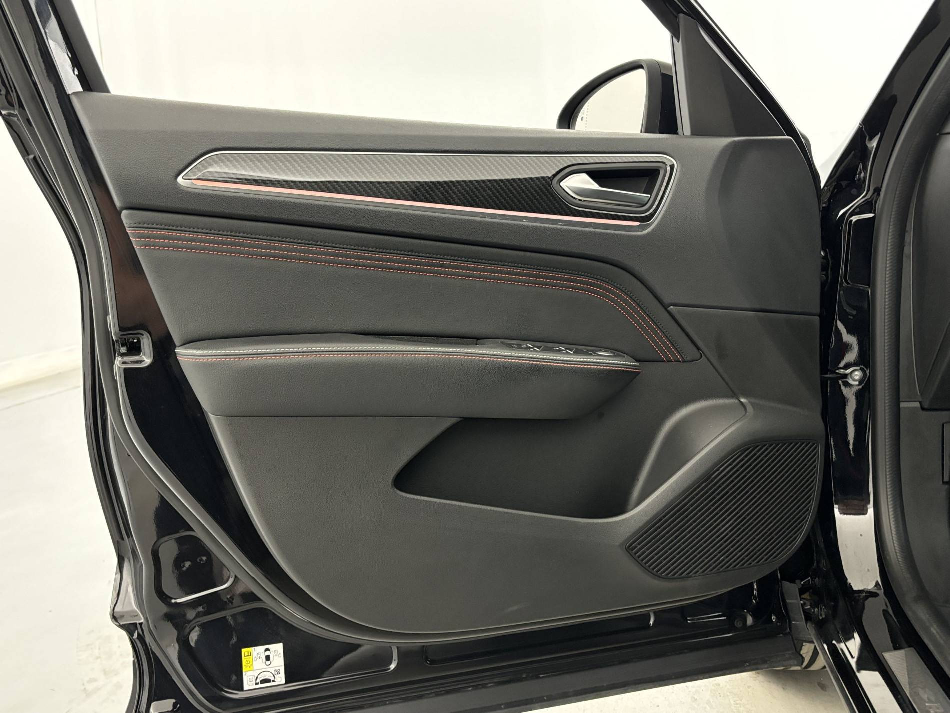 Vente en ligne Renault Arkana  E-Tech hybride 145 au prix de 24 990 €