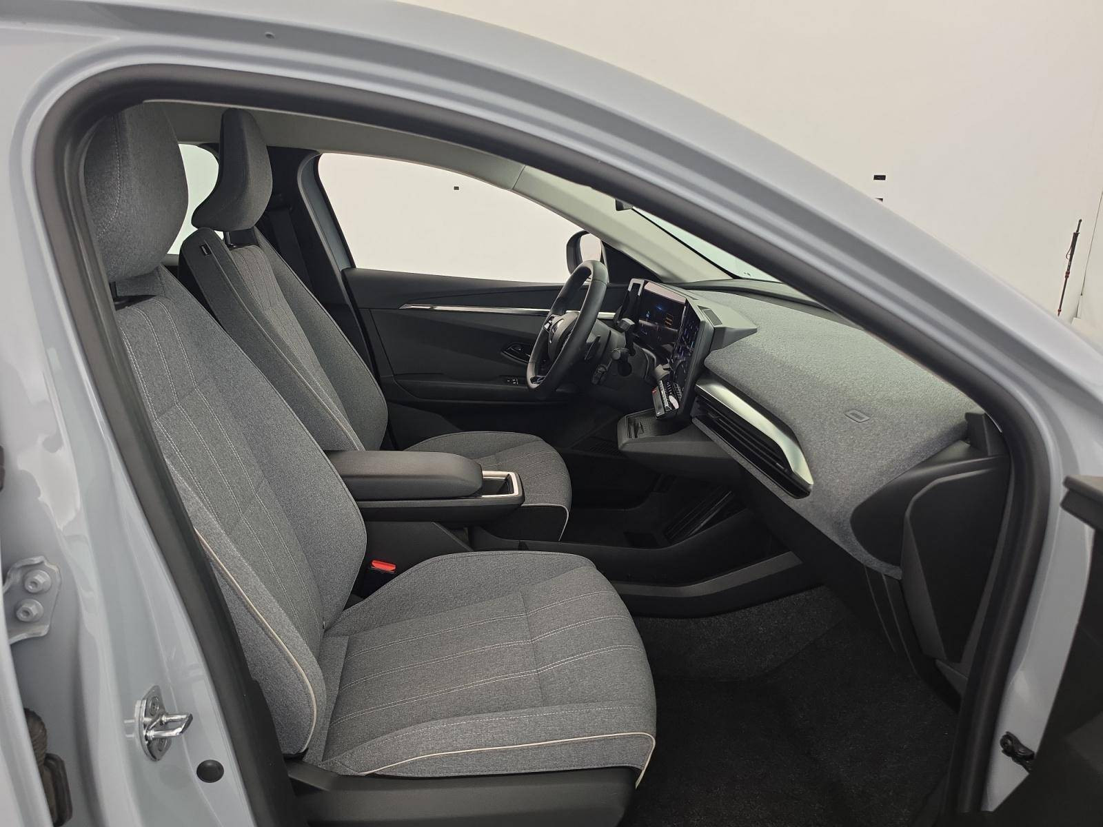 Vente en ligne Renault Megane E-Tech  EV40 130ch standard charge au prix de 18 991 €
