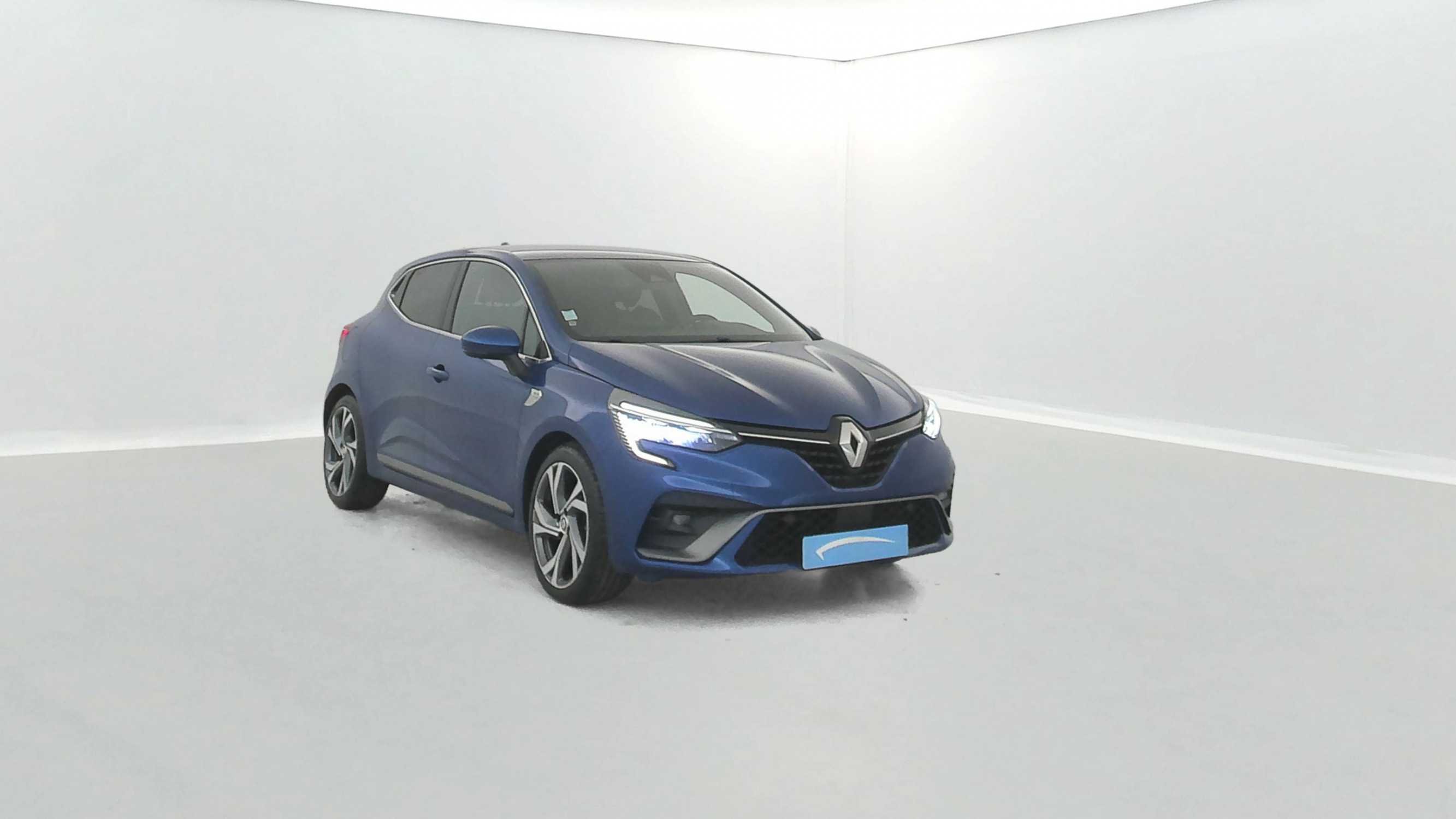 Vente en ligne Renault Clio 5 Clio E-Tech 140 - 21N au prix de 18 300 €