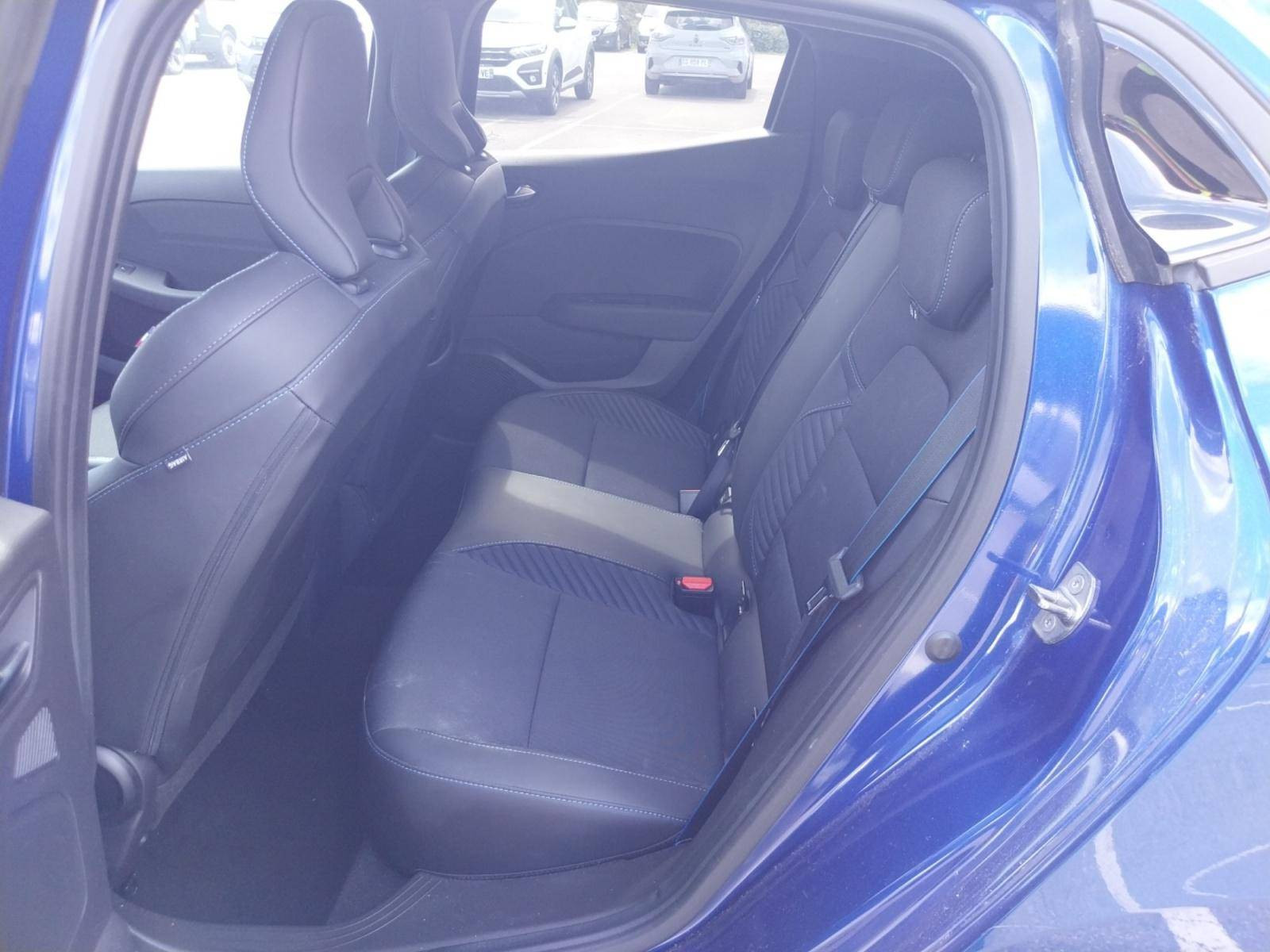 Vente en ligne Renault Clio 5 Clio TCe 90 ch GSR2 au prix de 18 990 €