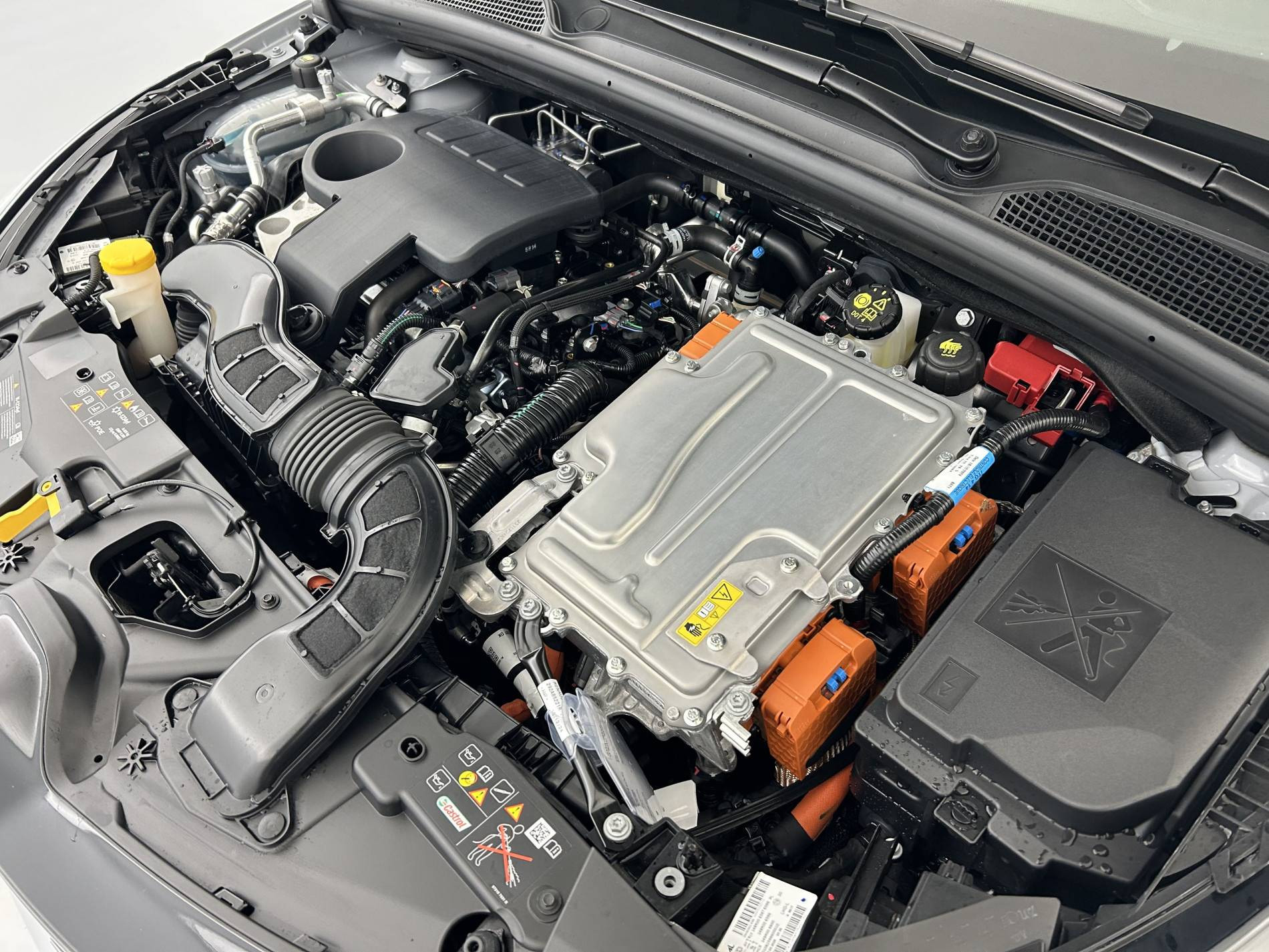 Vente en ligne Renault Clio 5 Clio E-Tech full hybrid 145 ch GSR2 au prix de 23 890 €