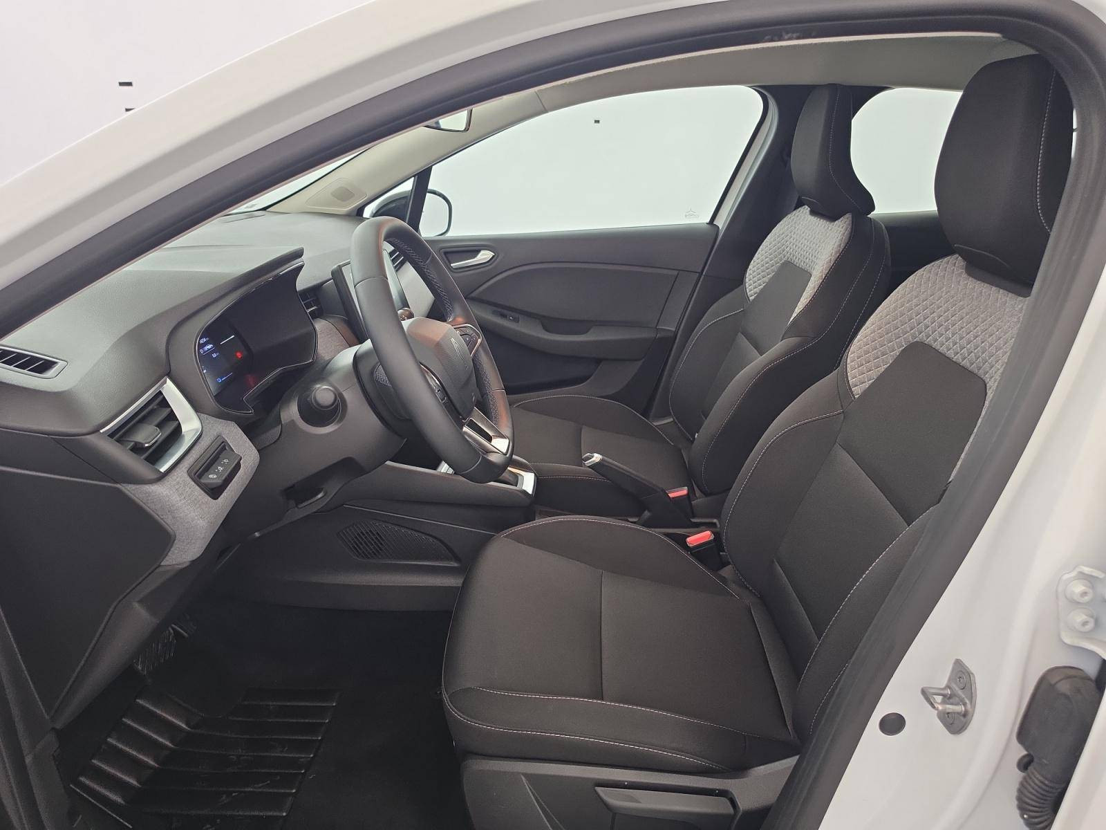 Vente en ligne Renault Clio 5 Clio E-Tech full hybrid 145 ch GSR2 au prix de 19 990 €