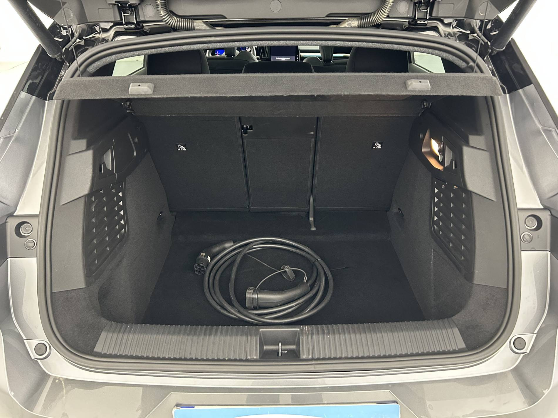 Vente en ligne Renault Scenic E-Tech Scenic E-Tech électrique 220 ch grande autonomie au prix de 42 490 €