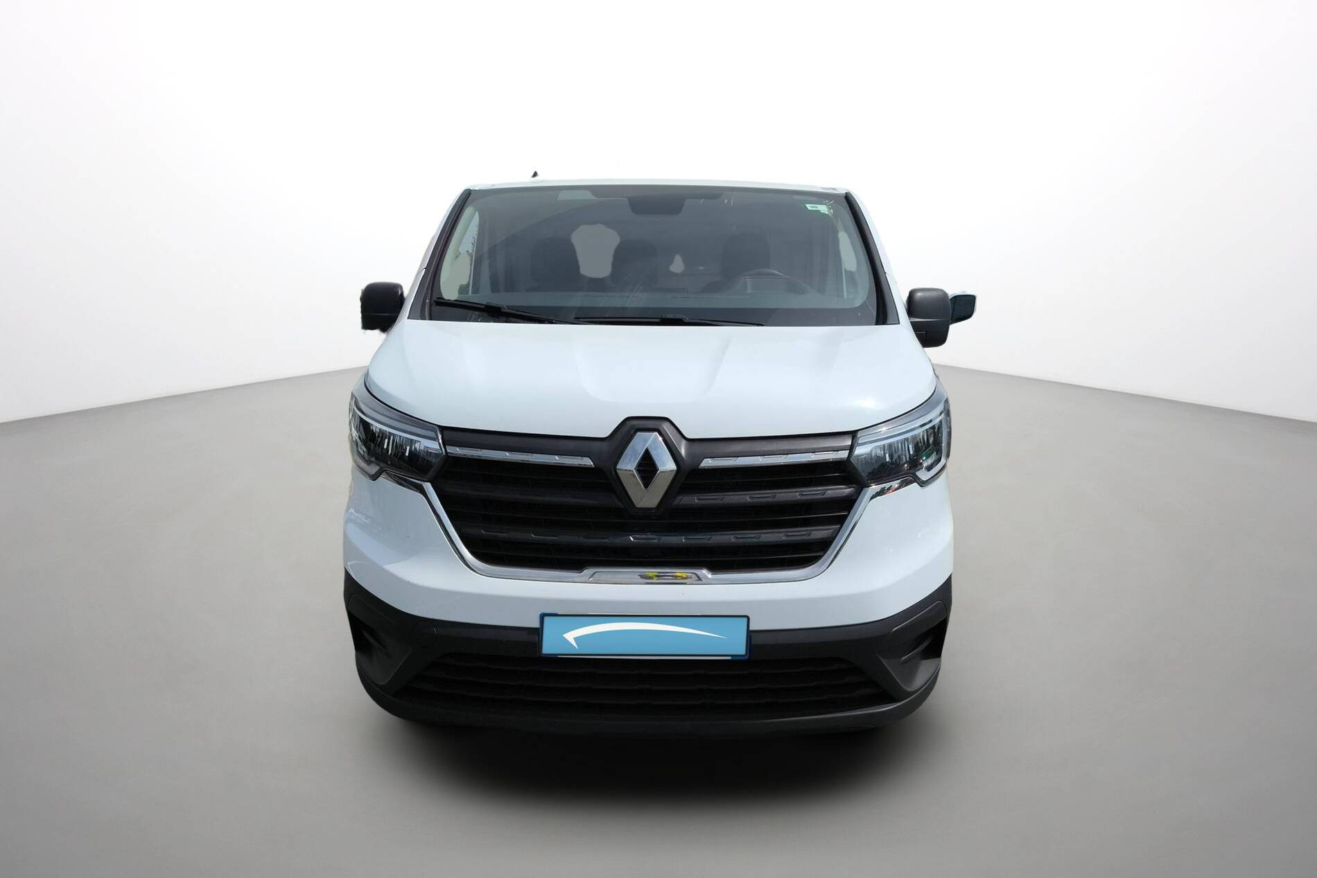 Vente en ligne Renault Trafic 3 Fourgon TRAFIC FGN L2H1 3000 KG BLUE DCI 130 au prix de 22 990 €