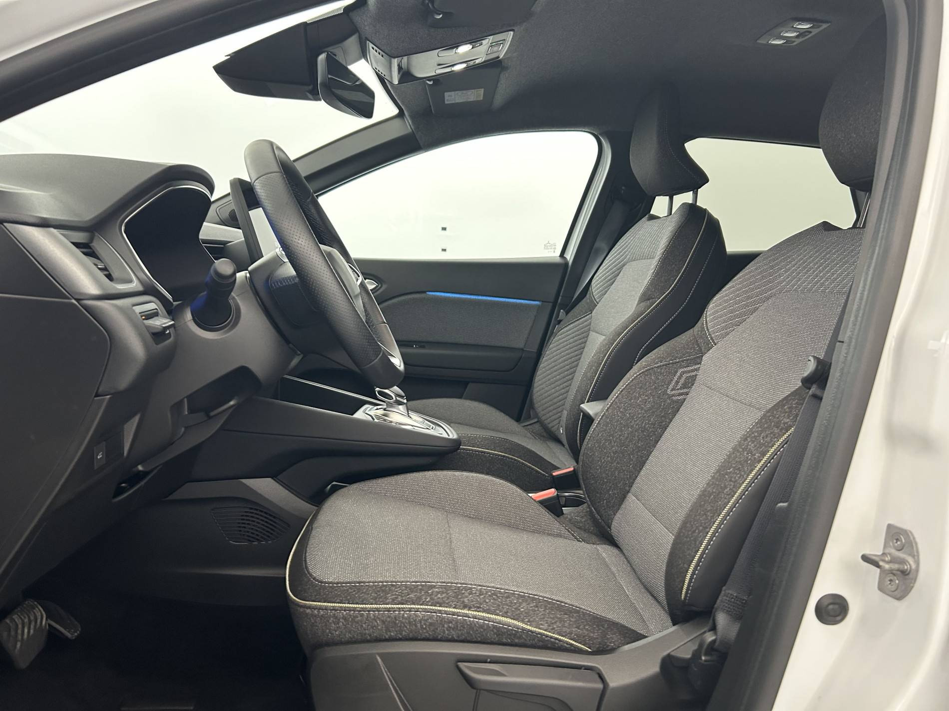 Vente en ligne Renault Symbioz  E-Tech full hybrid 145 au prix de 26 890 €