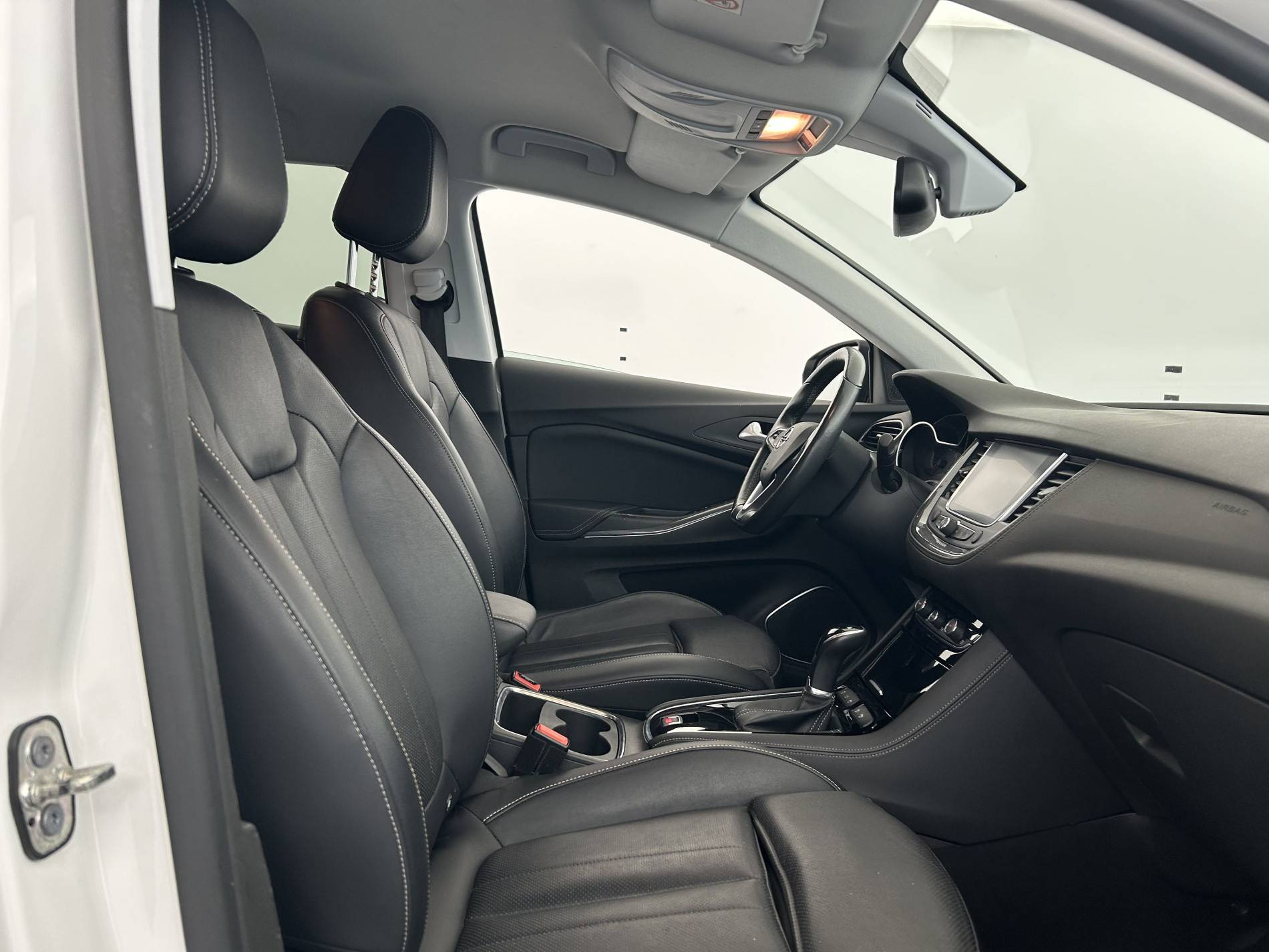 Vente en ligne Opel Grandland X  1.5 Diesel 130 ch BVA8 au prix de 15 990 €