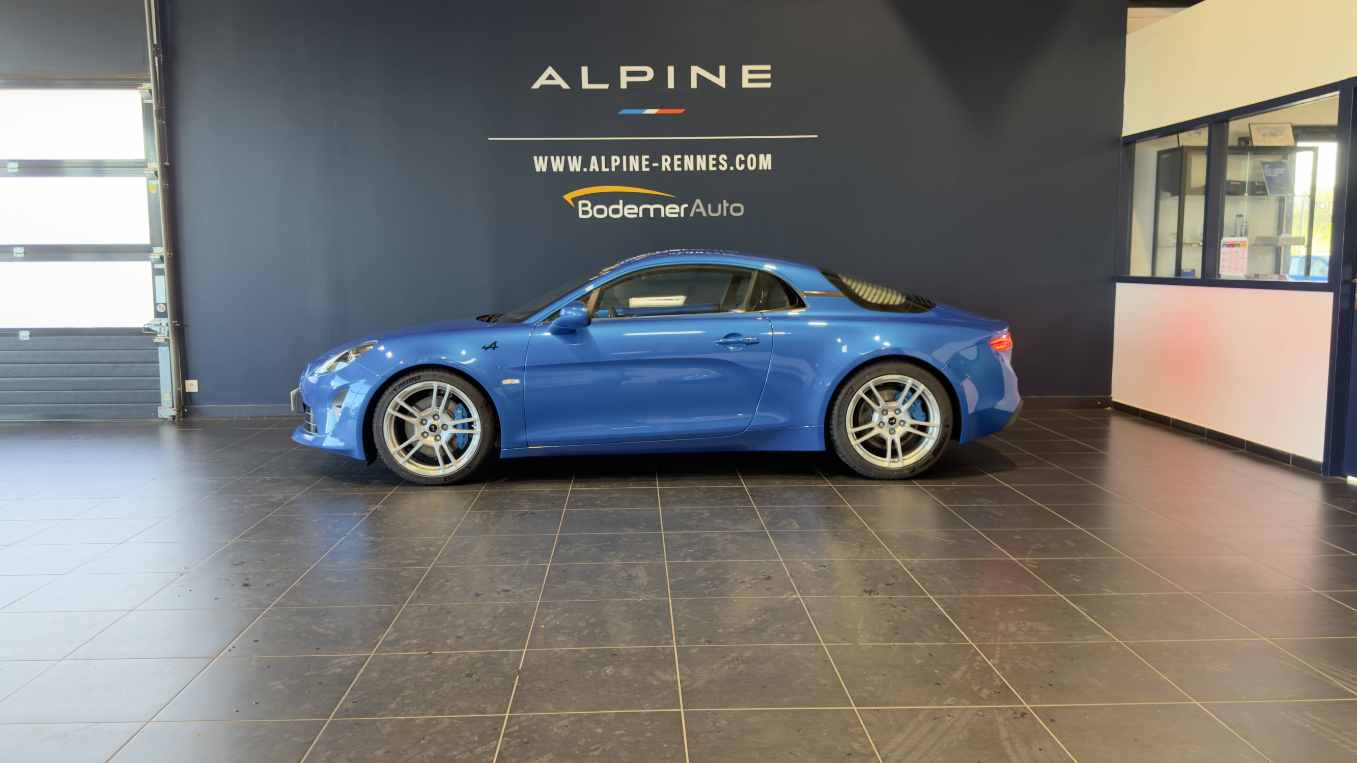 Vente en ligne Alpine A110 A110 au prix de 87 490 €