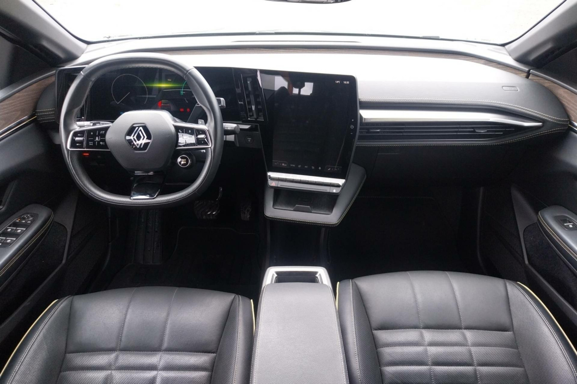 Vente en ligne Renault Megane E-Tech  EV60 220 ch super charge au prix de 26 990 €