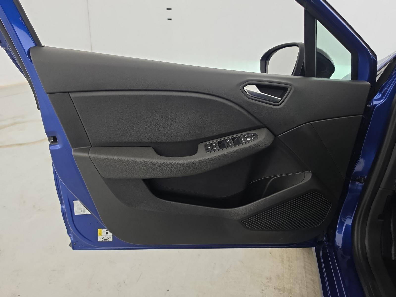 Vente en ligne Renault Clio 5 Clio TCe 100 GPL au prix de 14 900 €