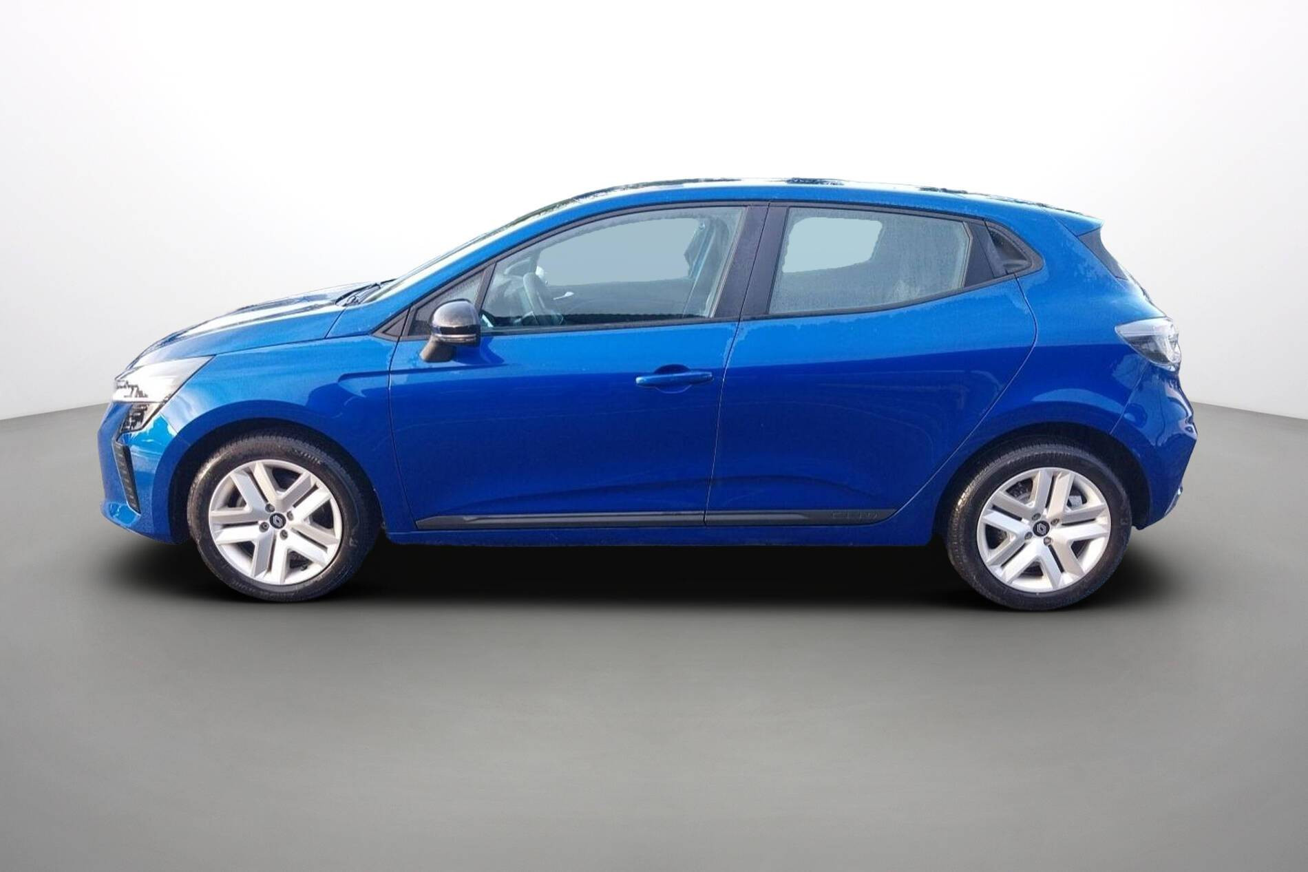 Vente en ligne Renault Clio 5 Clio Blue dCi 100 ch GSR2 au prix de 17 900 €