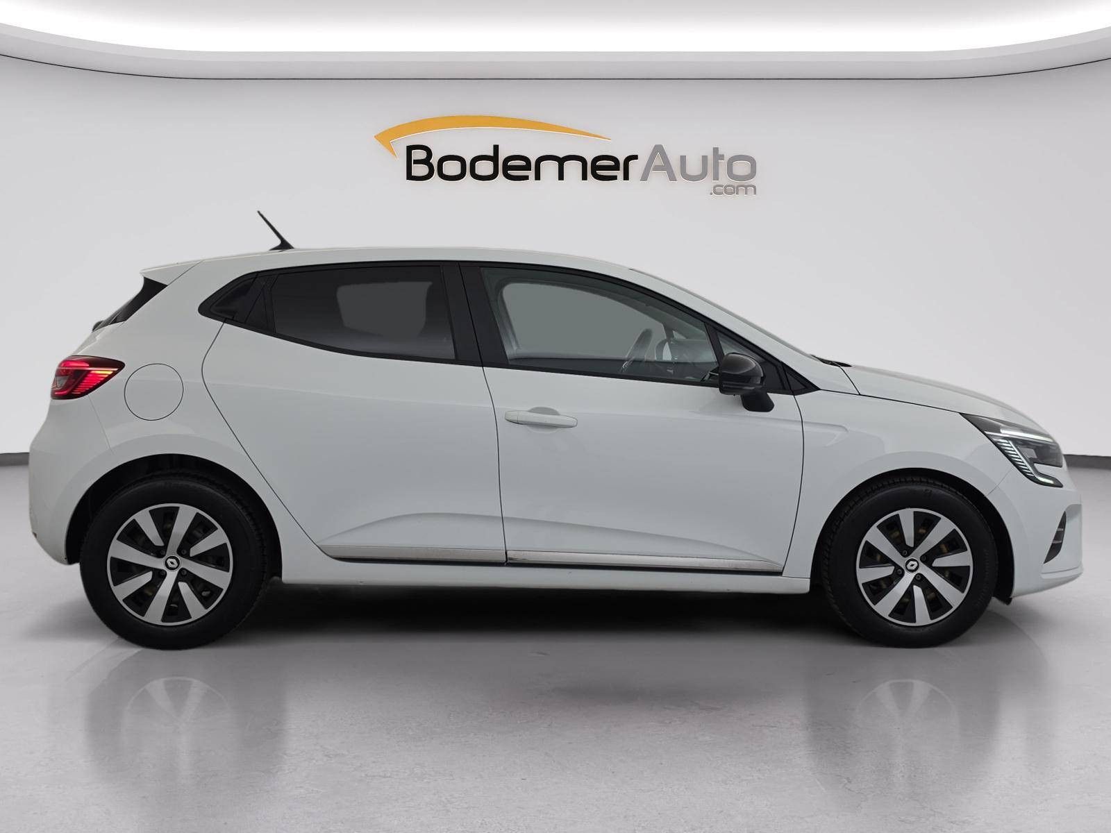 Vente en ligne Renault Clio 5 Clio TCe 90 au prix de 13 900 €