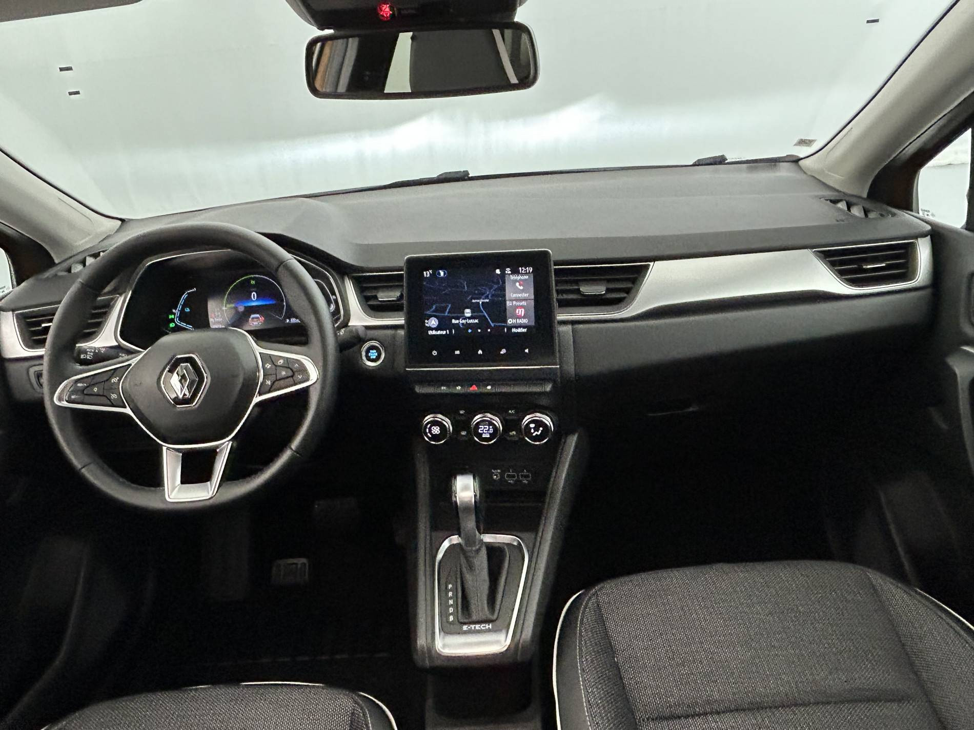 Vente en ligne Renault Captur  E-Tech 145 - 21 au prix de 18 490 €