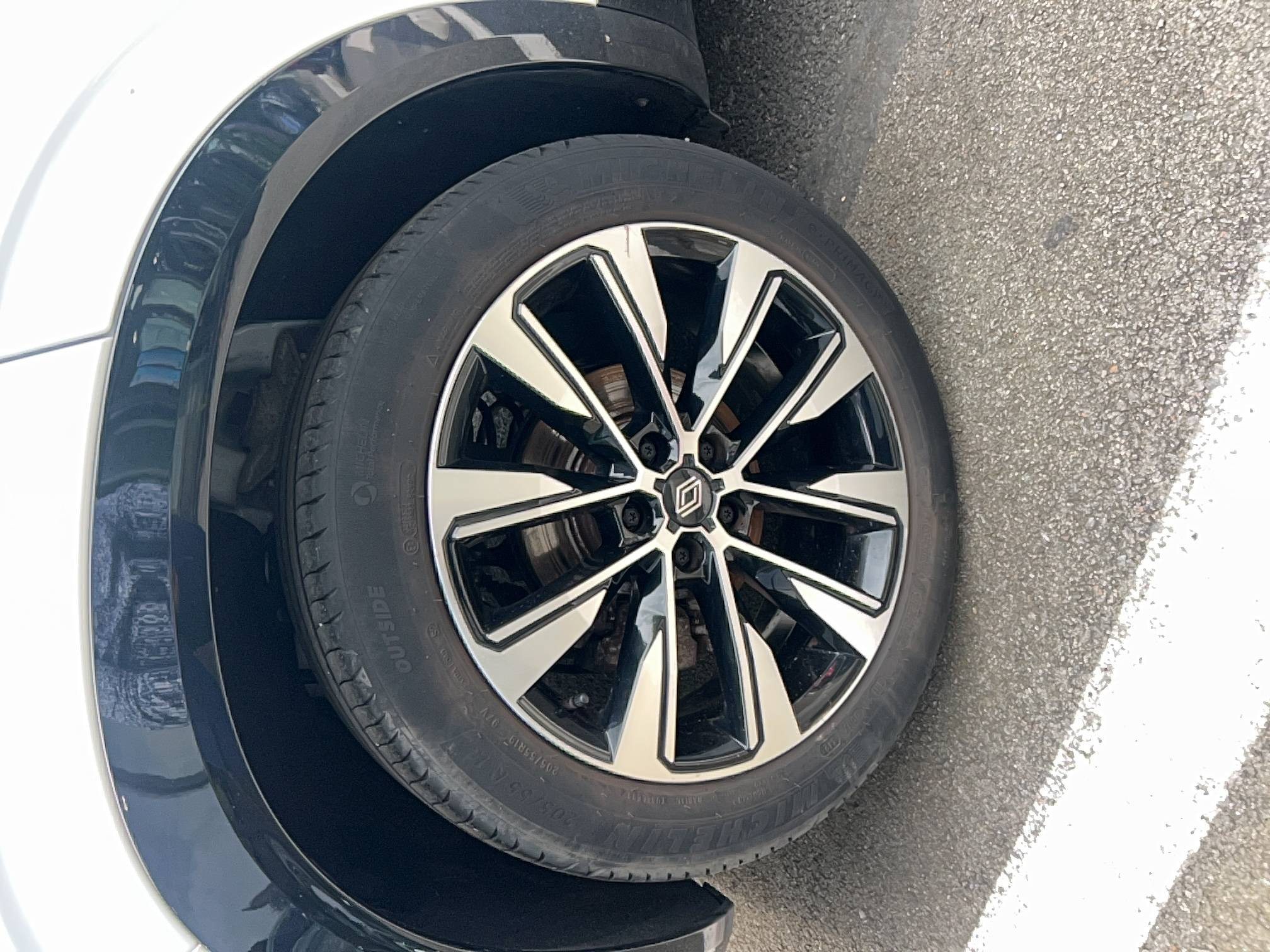 Vente en ligne Renault Austral  E-Tech hybrid 200 au prix de 26 990 €